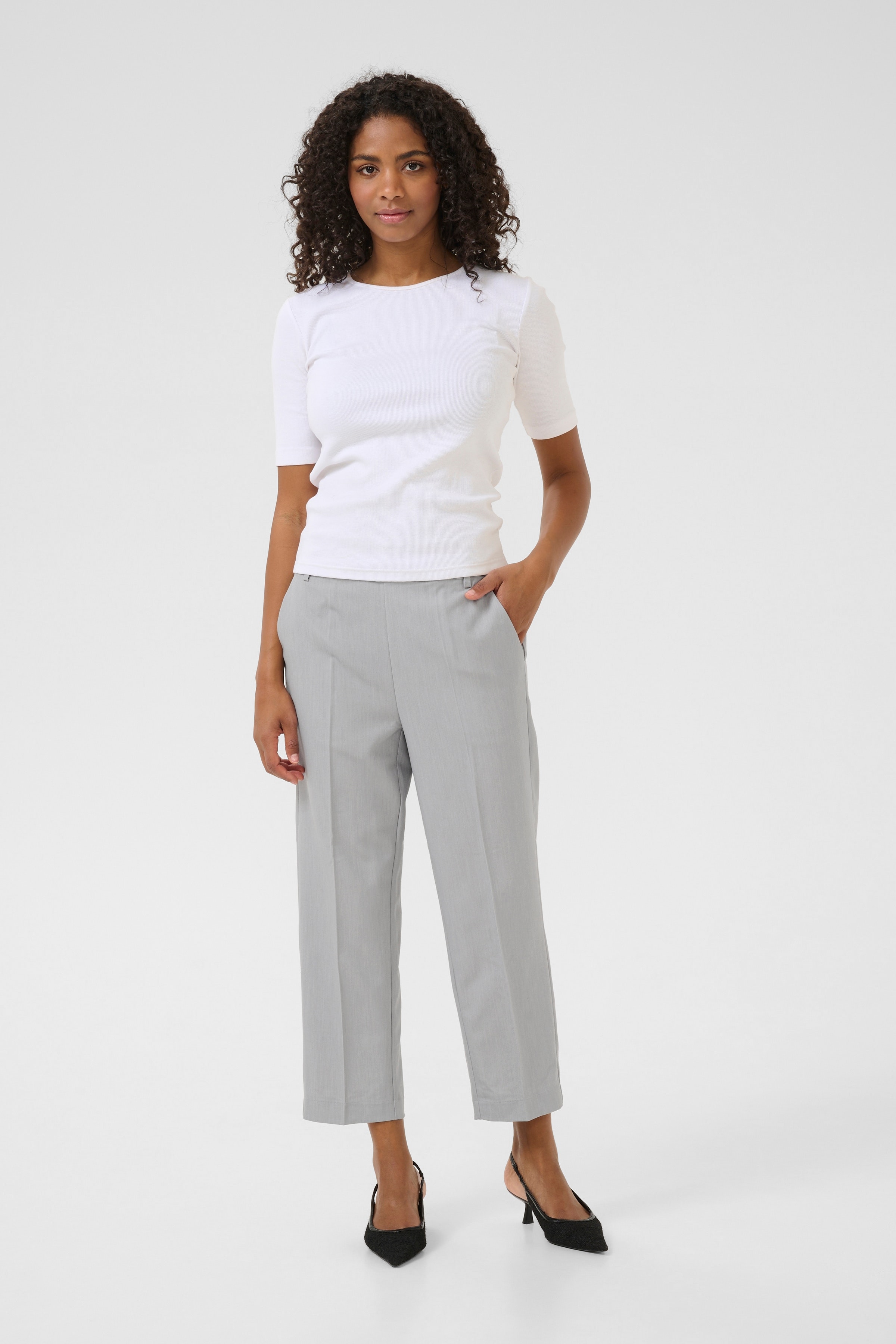 KAsakura Trousers LOOKBOOK FRONT 10506127-100123