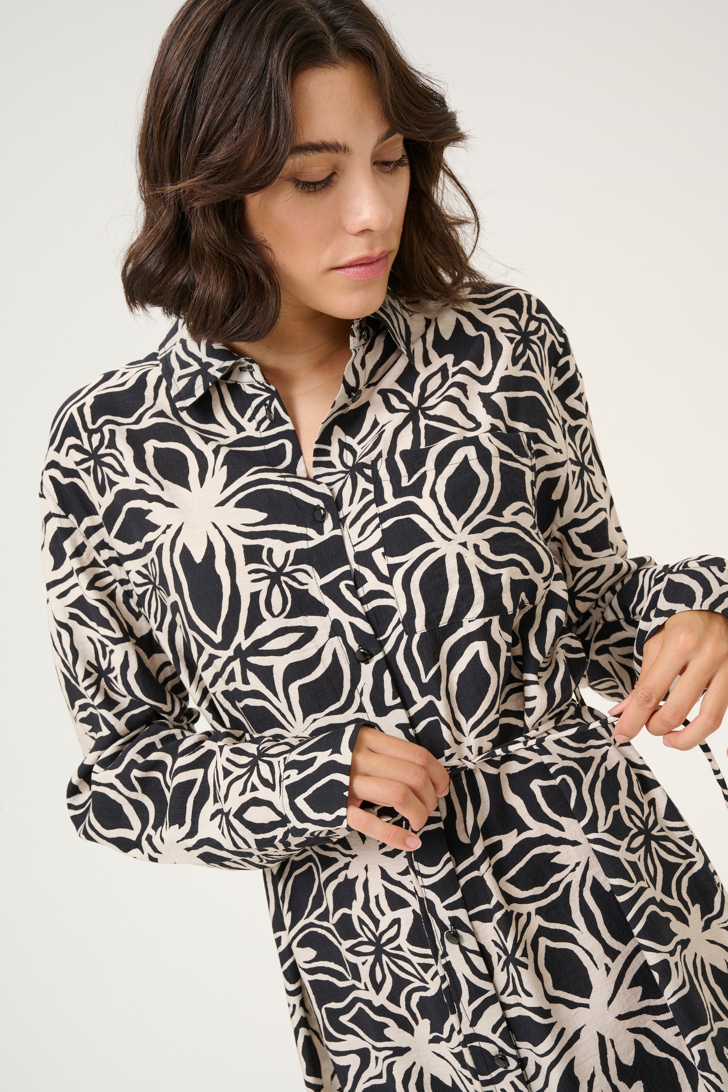 KAhannah Kjole LOOKBOOK DETAIL 10509605-107080