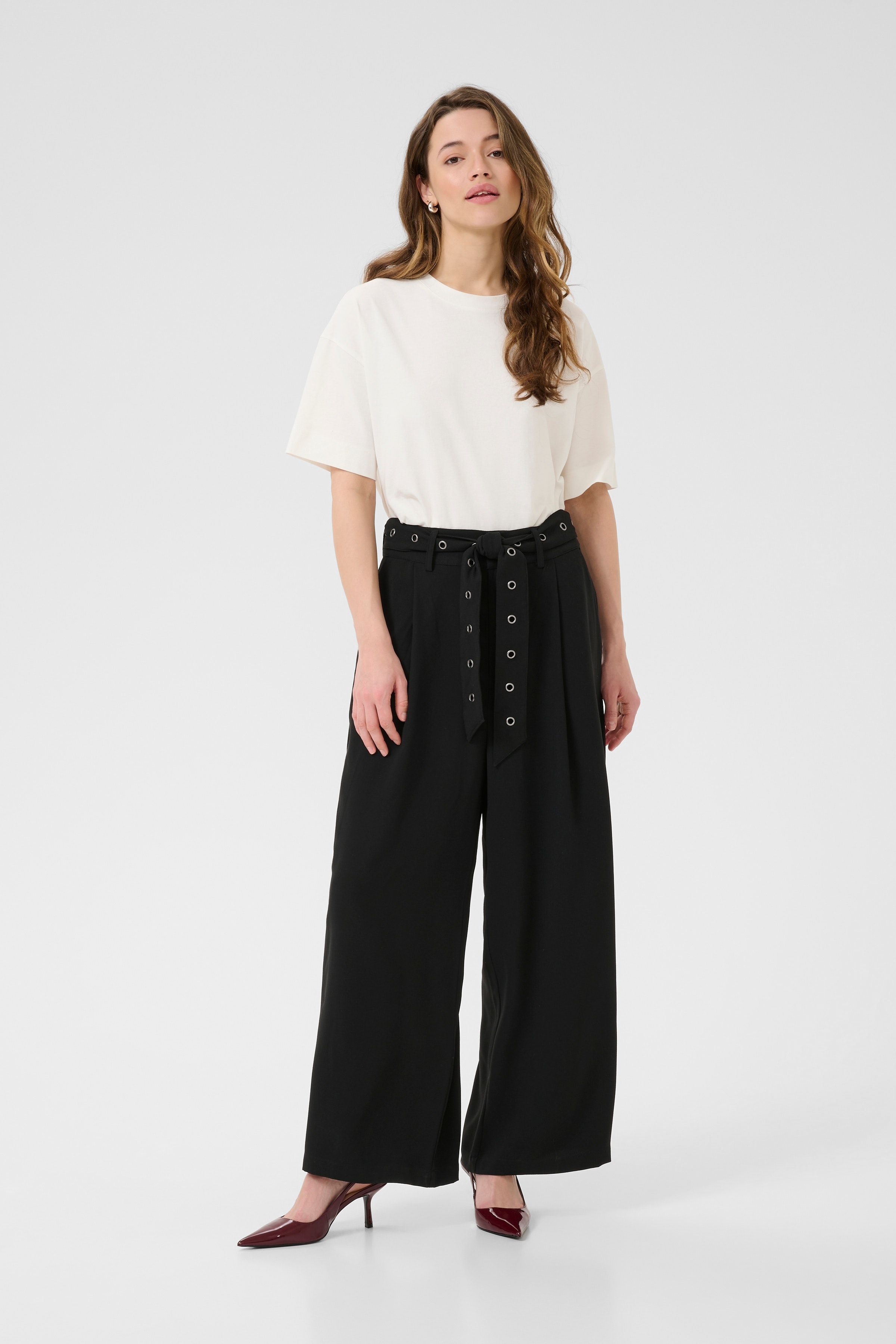 Kalisa Bukser LOOKBOOK FRONT 10510273-100121
