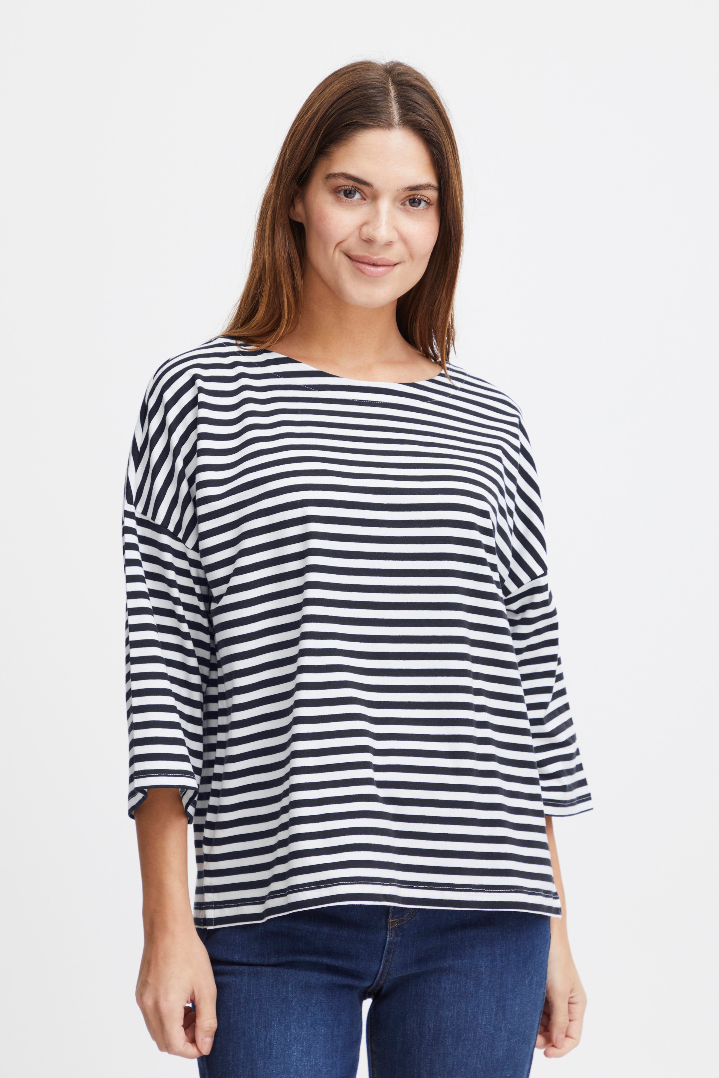 FRSIVA T-shirt LOOKBOOK FRONT 20611666-200119