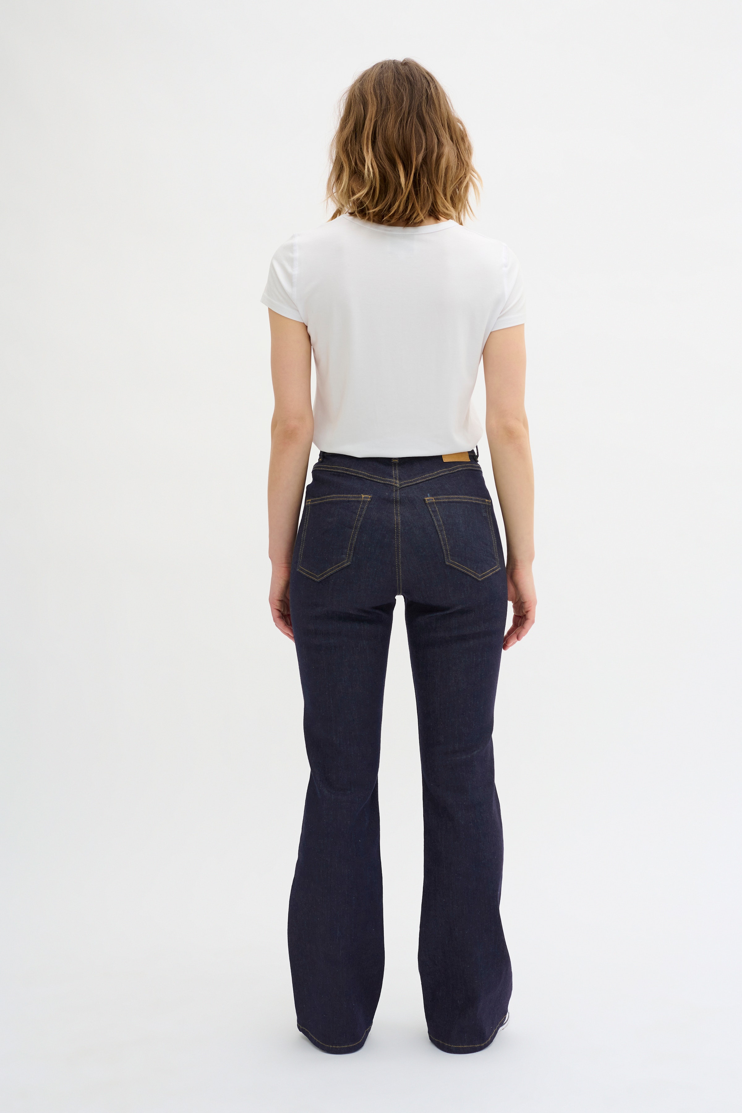 36 Jeans LOOKBOOK BACK 10704358-100067