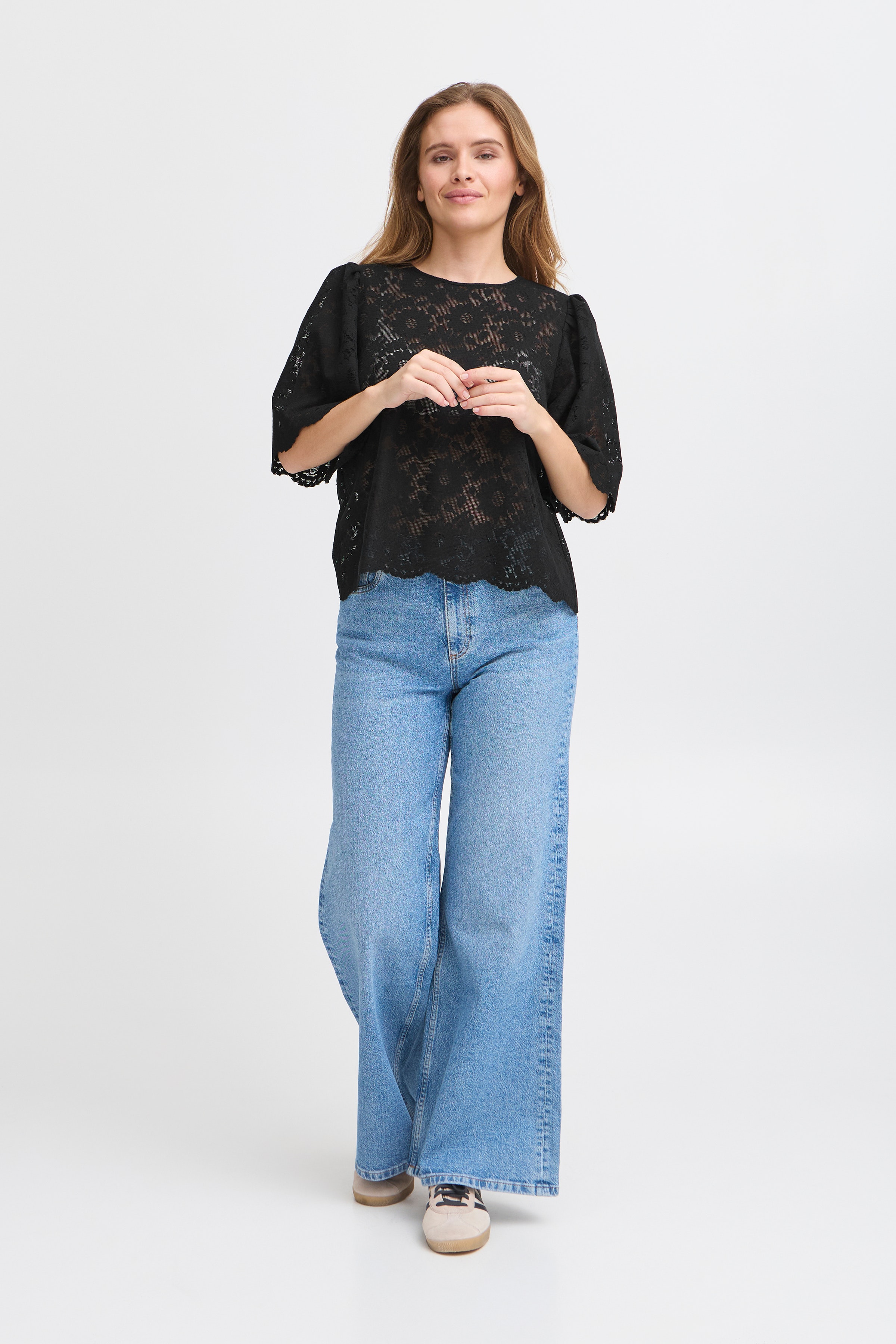 PZNAOMI Bluse LOOKBOOK FRONT 50208715-193911