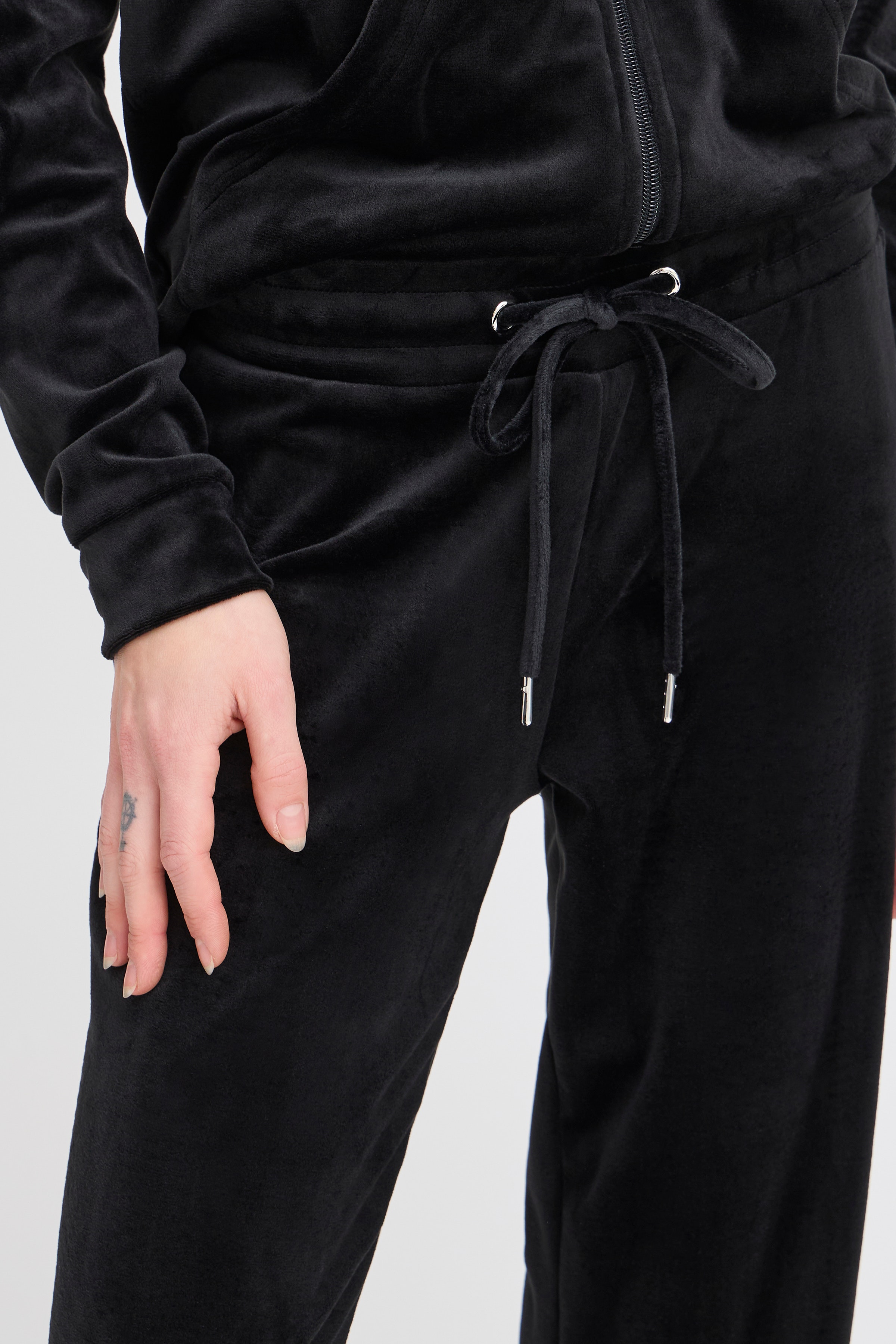 BYMITZA Jogging suit LOOKBOOK DETAIL 20810786-200451