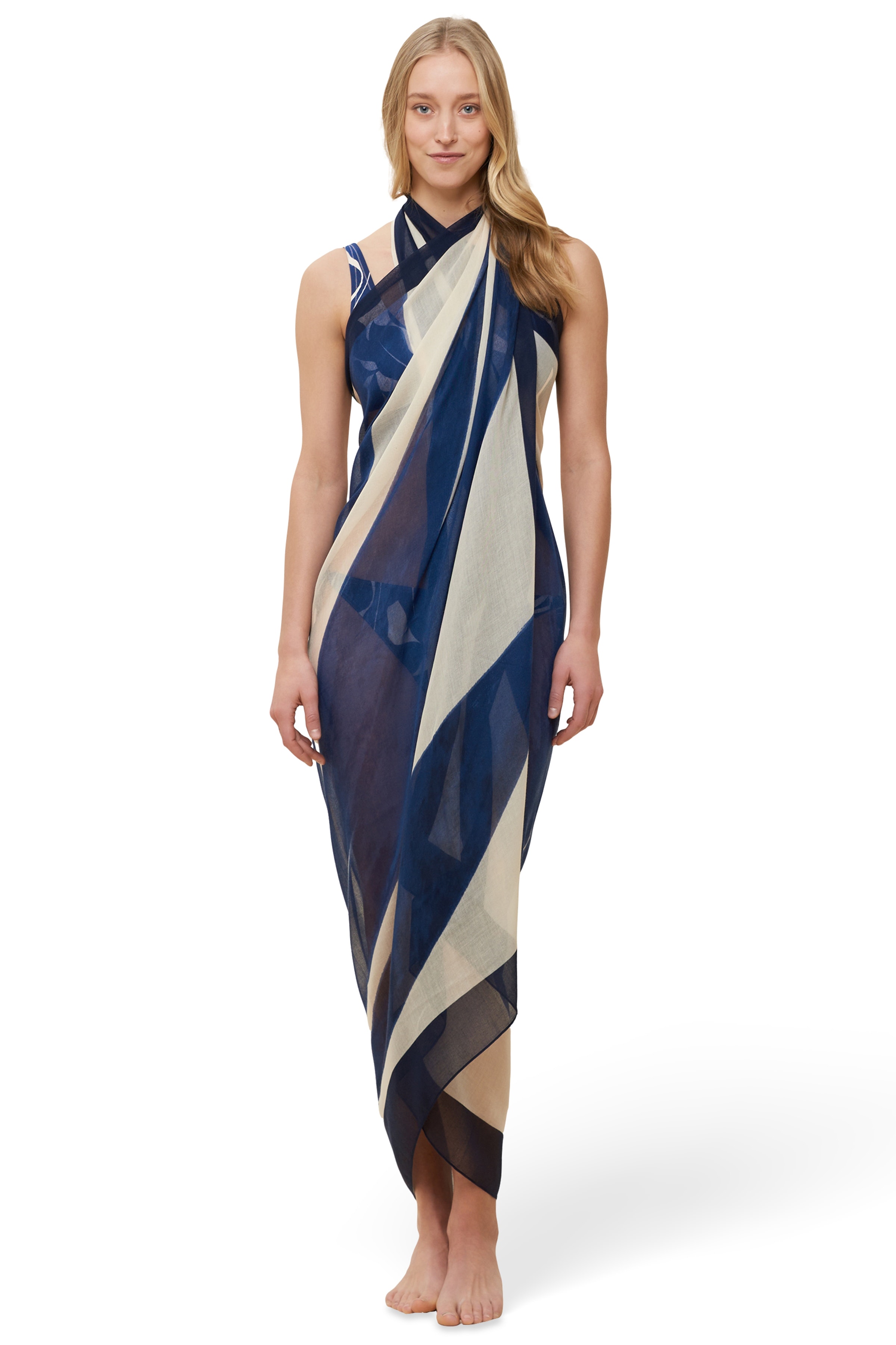 Beach Scarf LOOKBOOK FRONT 40500222-TM007