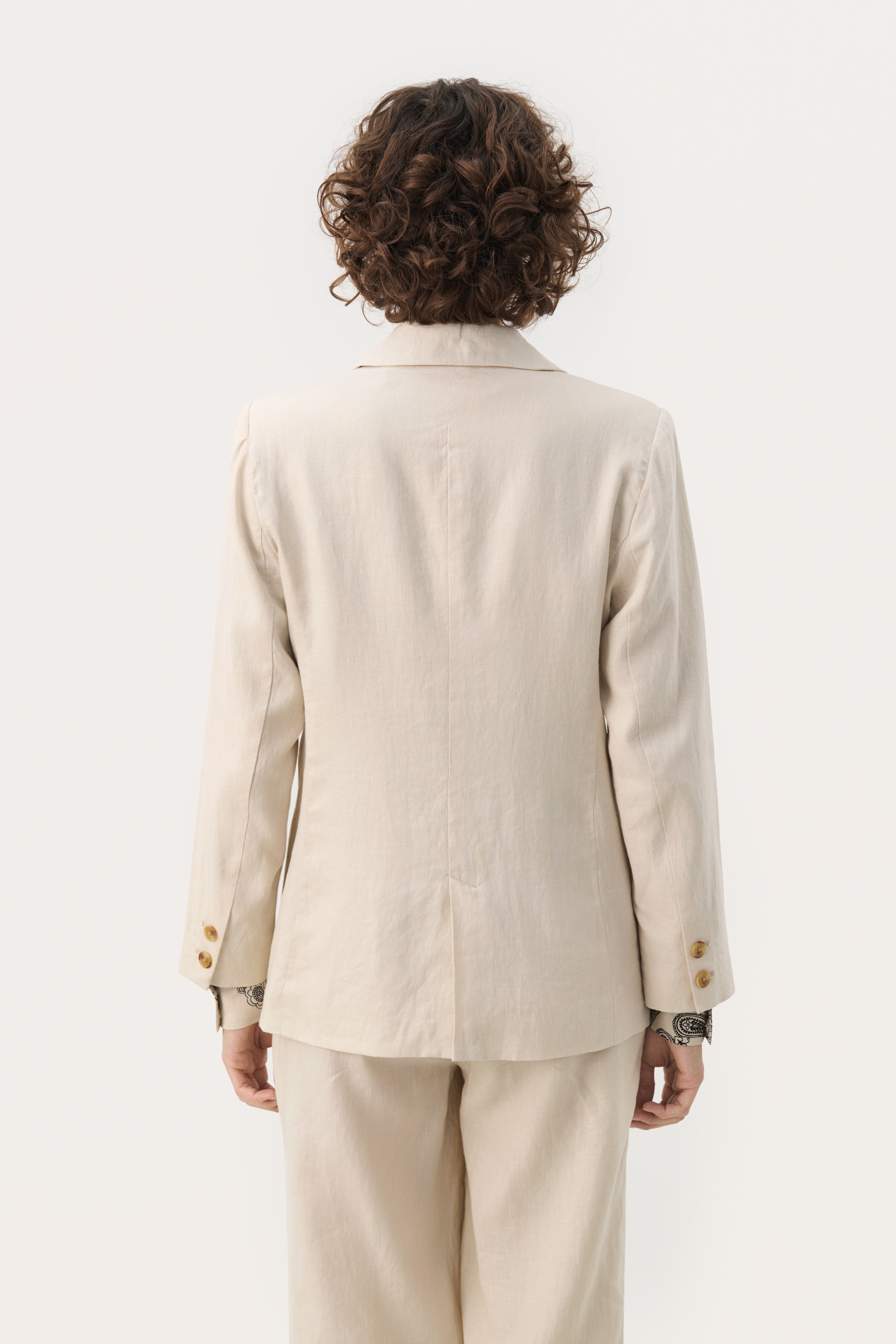 NyanPW Blazer LOOKBOOK BACK 30309561-130400