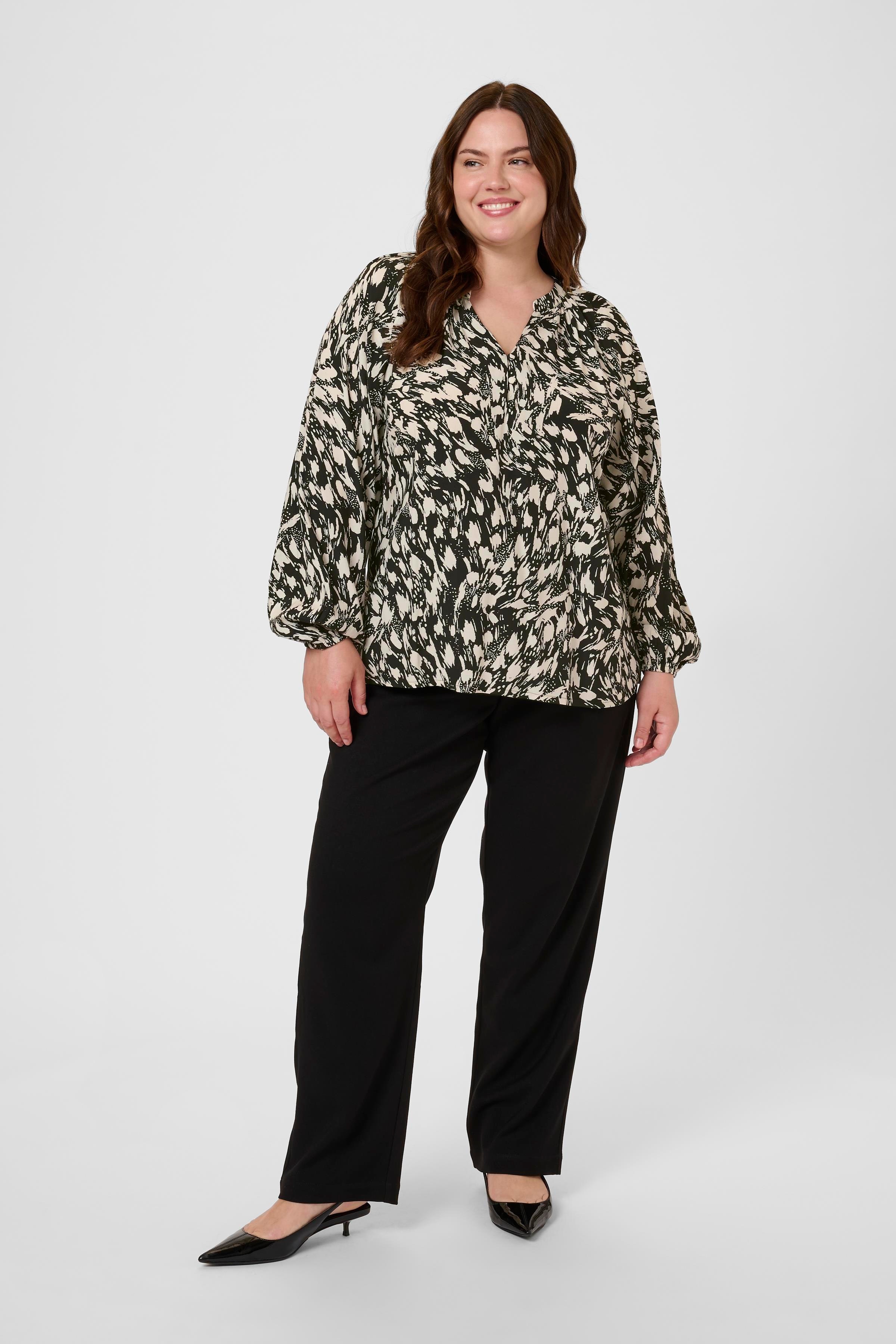 KCjamia Blouse LOOKBOOK FRONT 10583775-108499