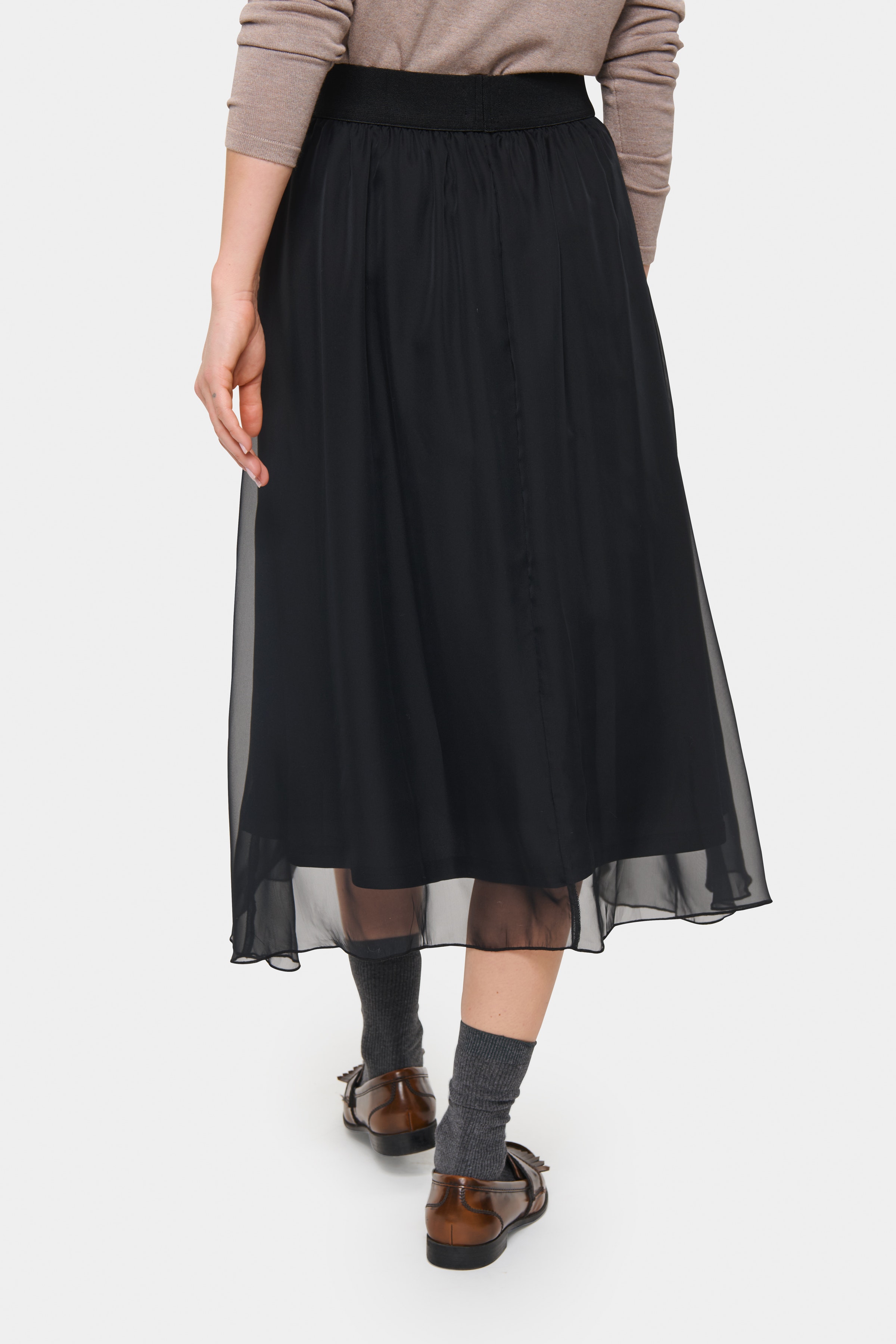 CoralSZ Kjol LOOKBOOK BACK 30510620-193911