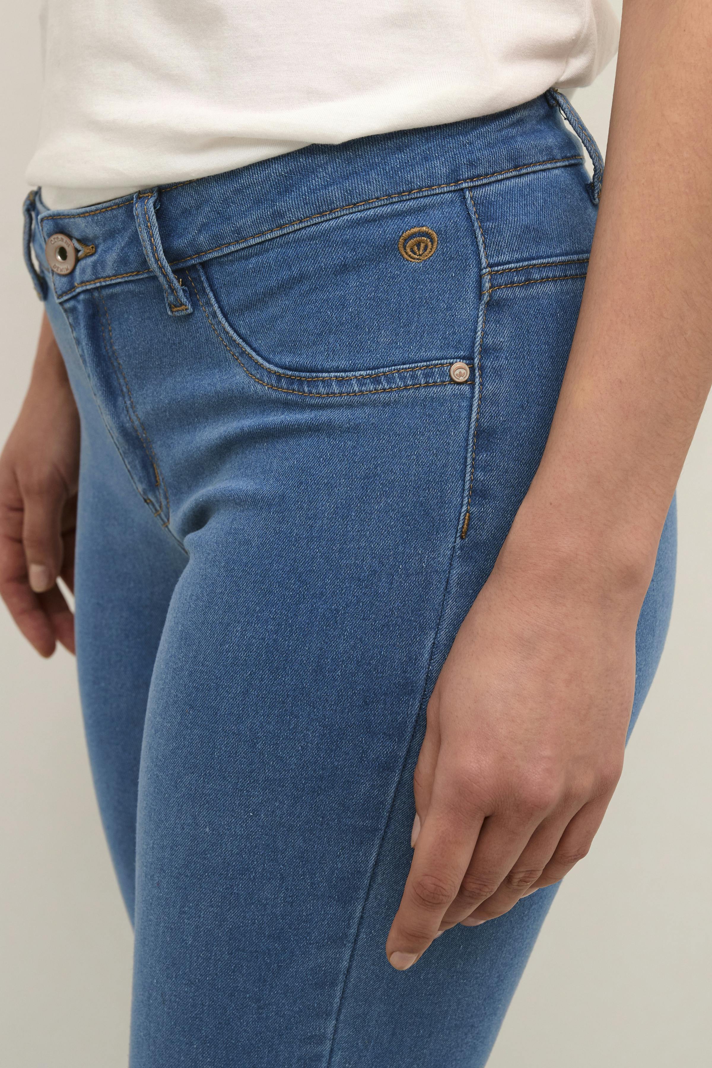 CRTove Jeans LOOKBOOK DETAIL 10611153-103995