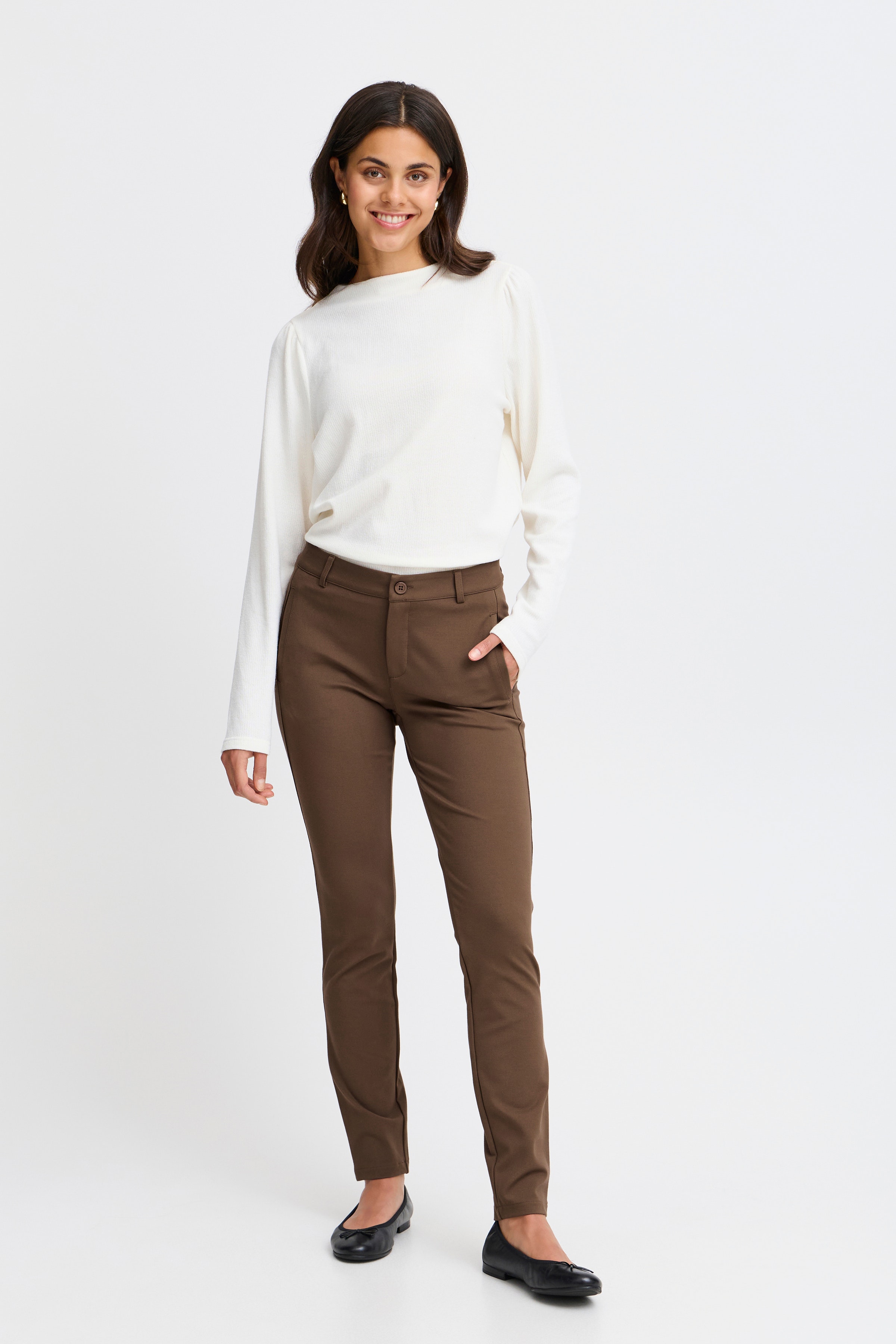 FRLANO Trousers LOOKBOOK FRONT 20610830-190916