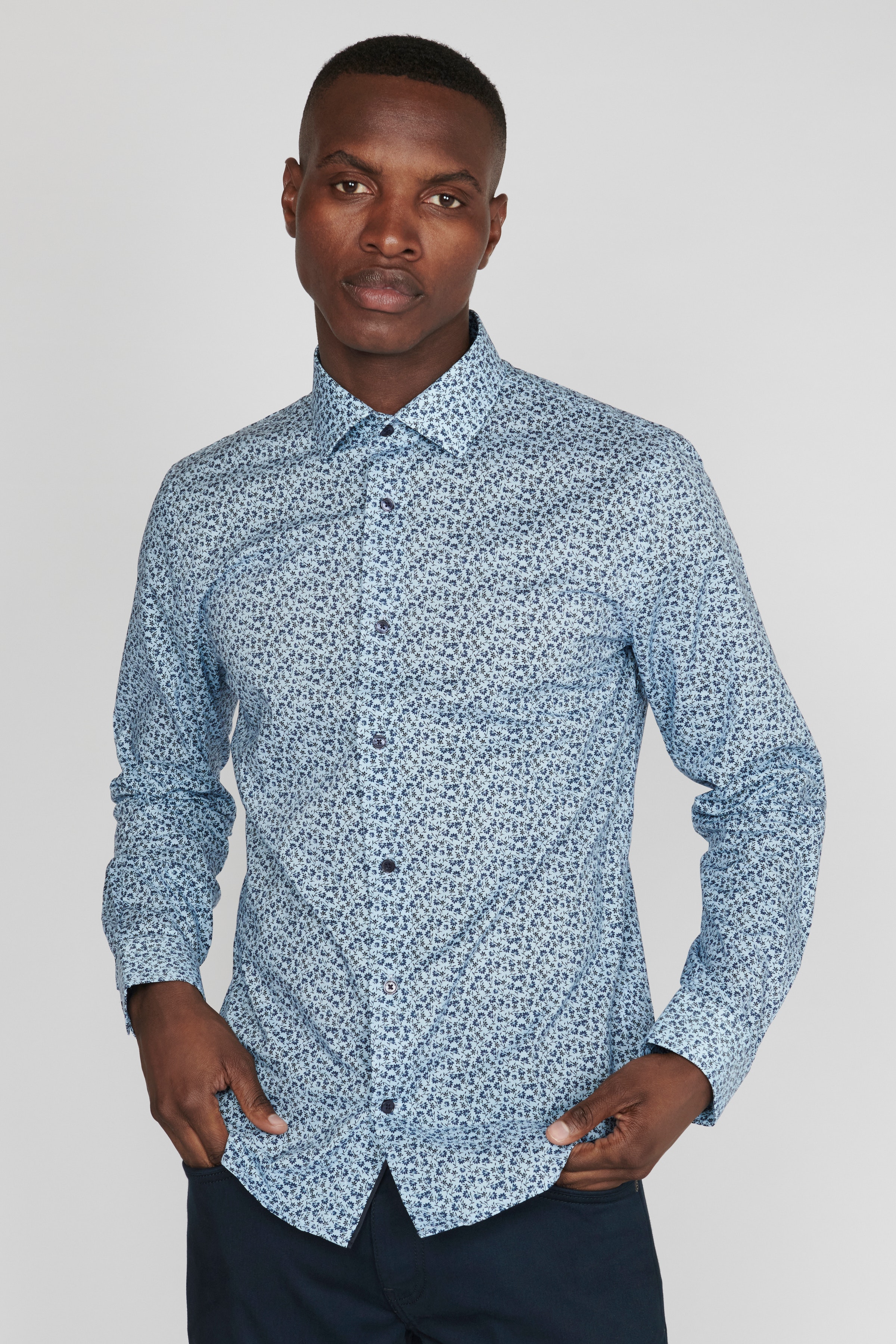 MAtrostol Shirt LOOKBOOK FRONT 30206966-194024