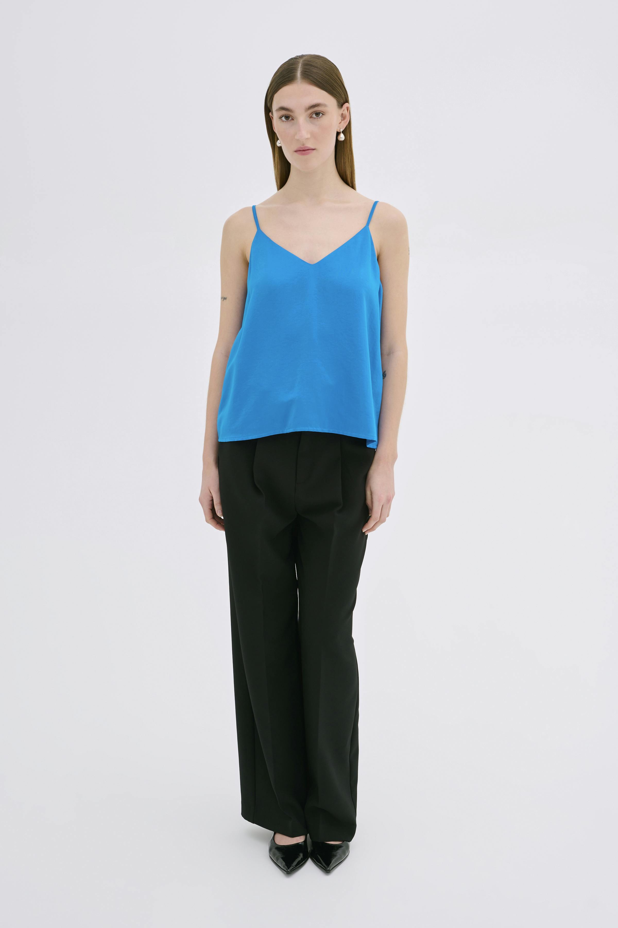 EstelleMW Top LOOKBOOK FRONT 10704426-184244