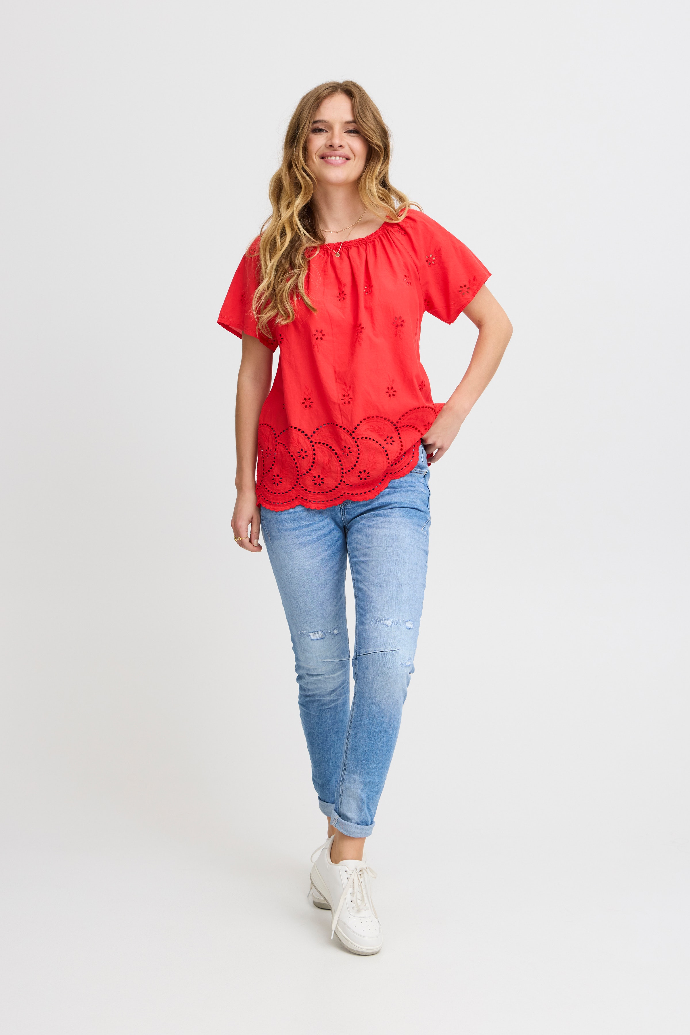 SBRITTA Blouse LOOKBOOK FRONT 22100598-171663