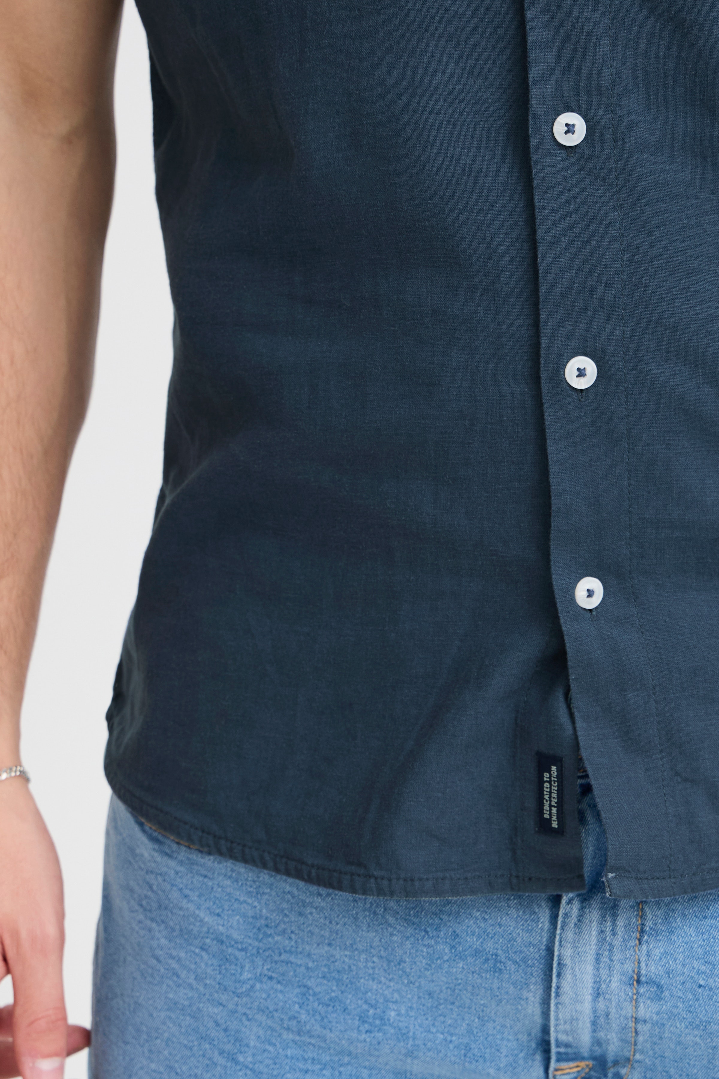 Short sleeved shirt LOOKBOOK DETAIL 20717866-194024