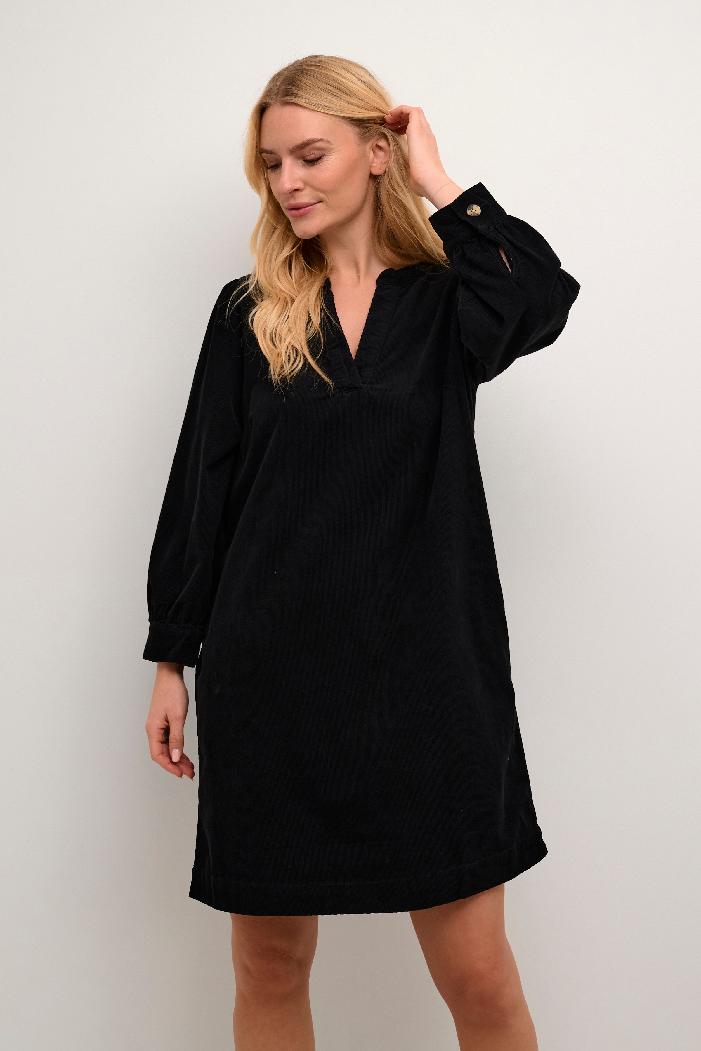 KAlina Kjole LOOKBOOK FRONT 10507950-100121