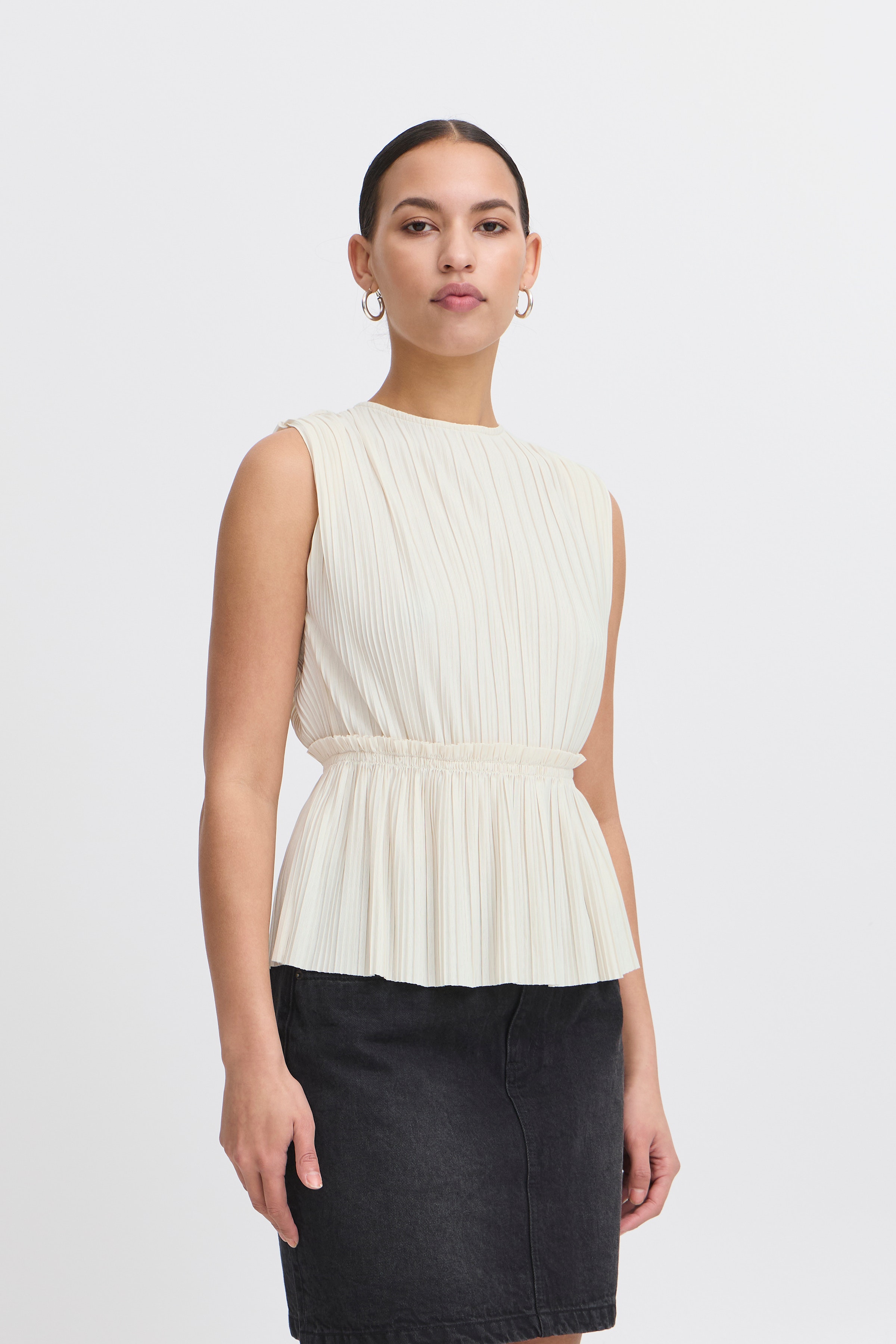 IHYAMILET Top LOOKBOOK FRONT 20123255-130905
