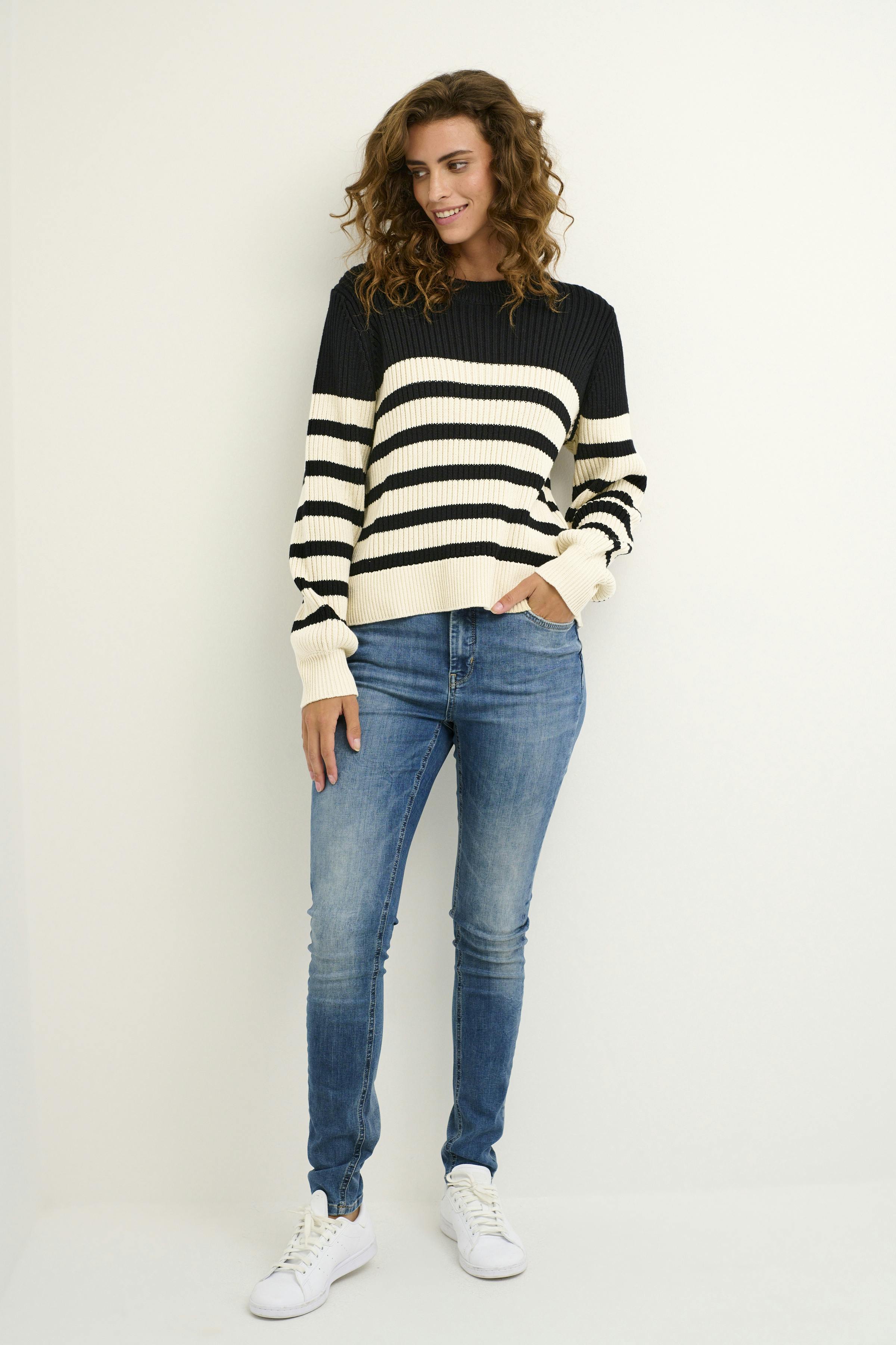 CUewy Pullover LOOKBOOK FRONT 50108905-500012