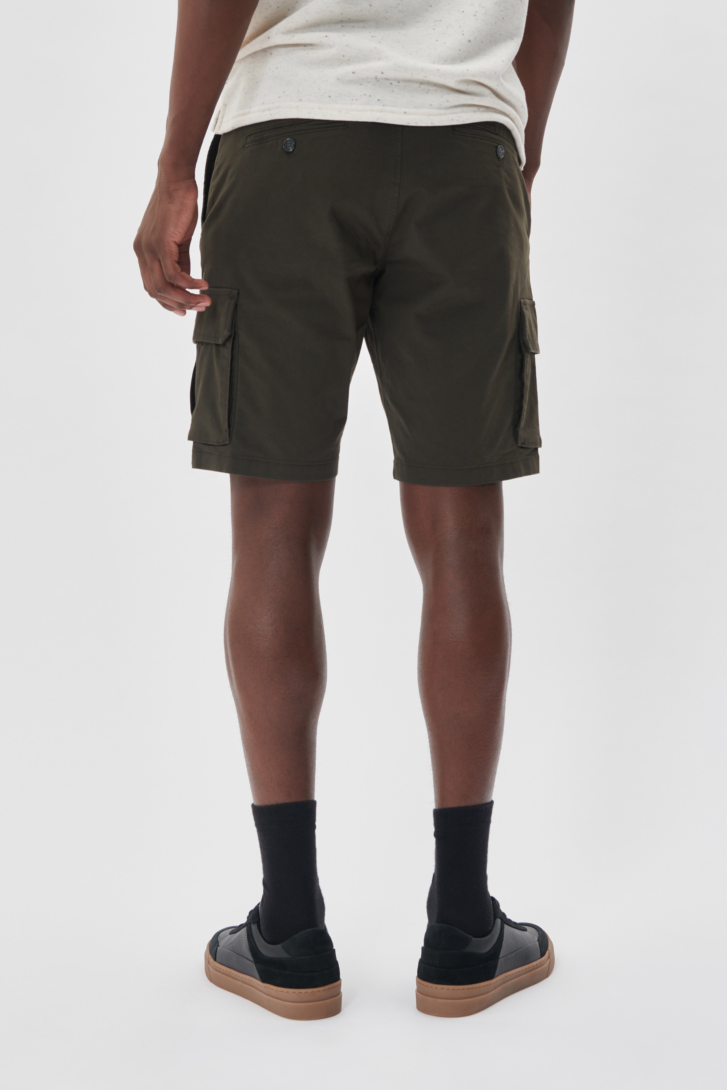 MAThomas Shorts LOOKBOOK BACK 30207547-300583