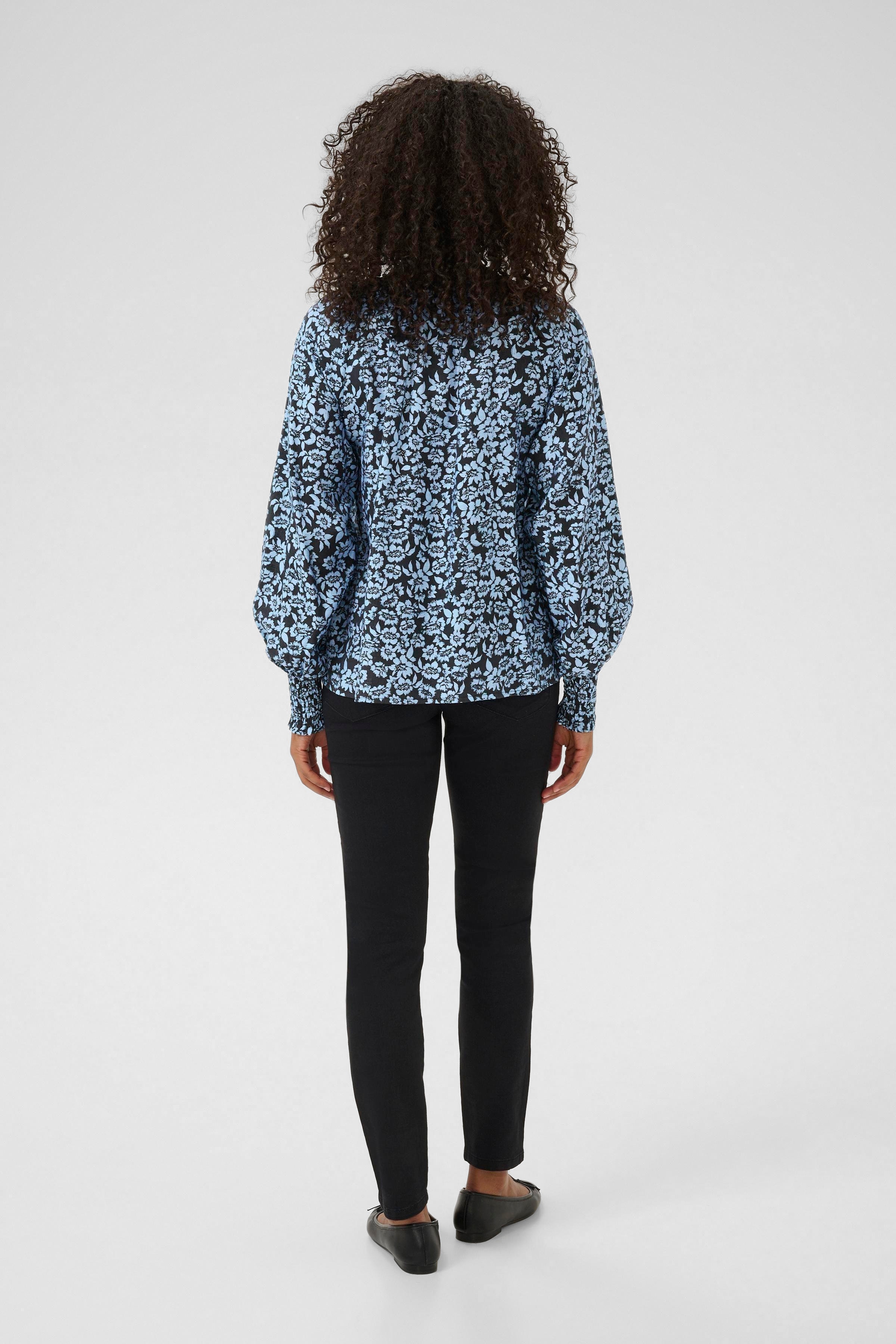 KAamanda Bluse LOOKBOOK BACK 10510330-107720