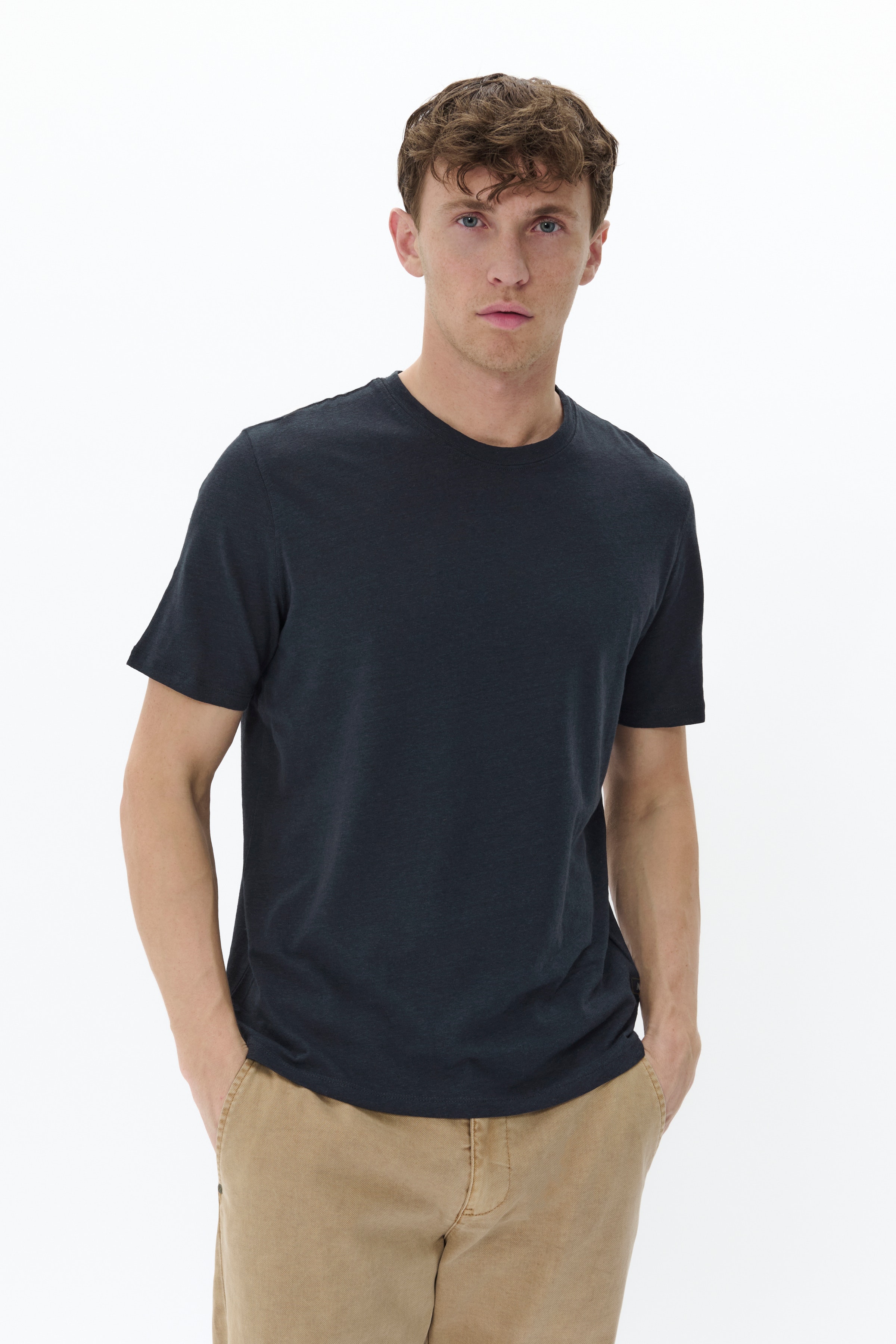 MAjerod T-shirt LOOKBOOK FRONT 30207372-194011