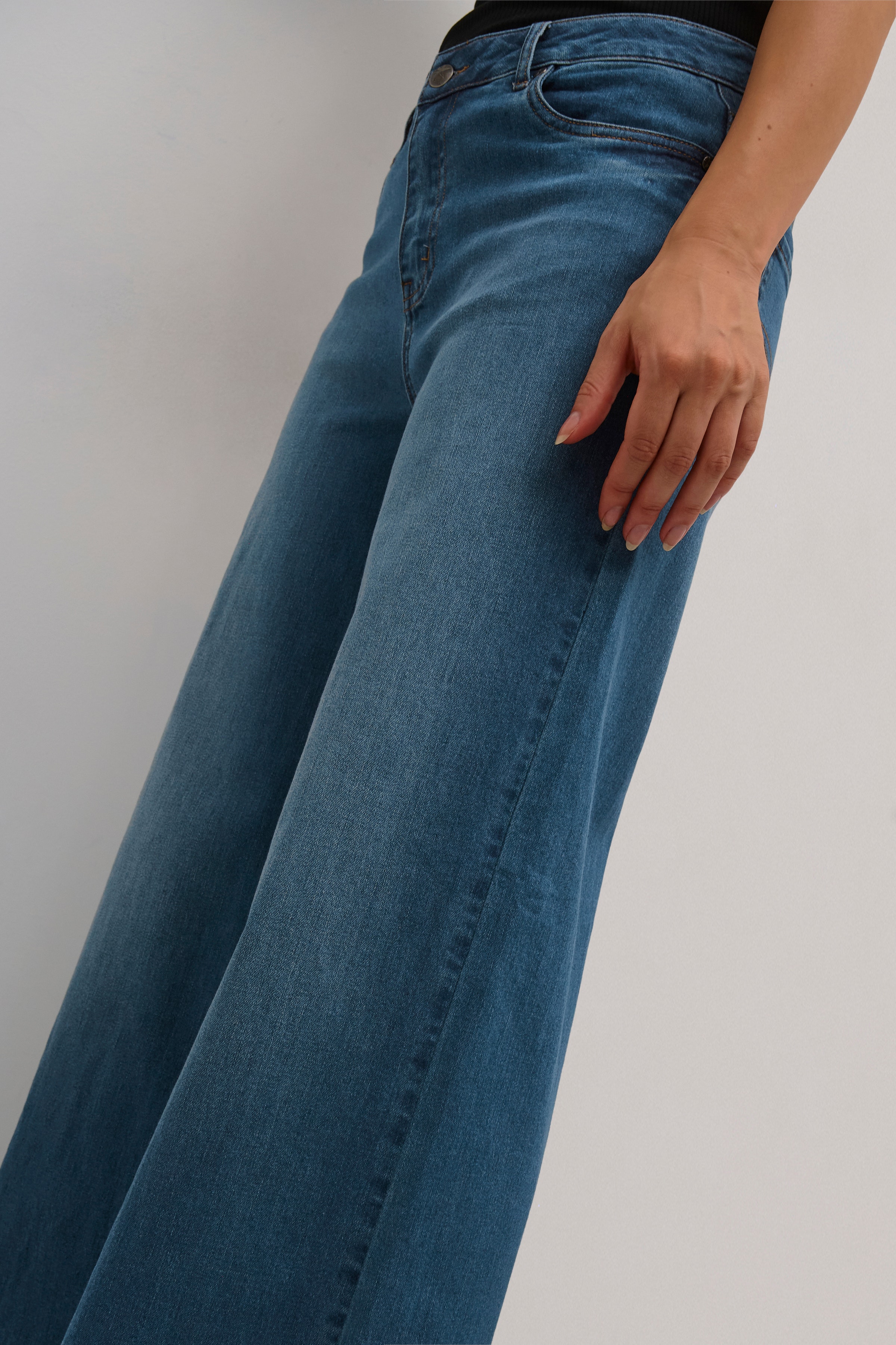 CUami Jeans LOOKBOOK DETAIL 50110269-500028