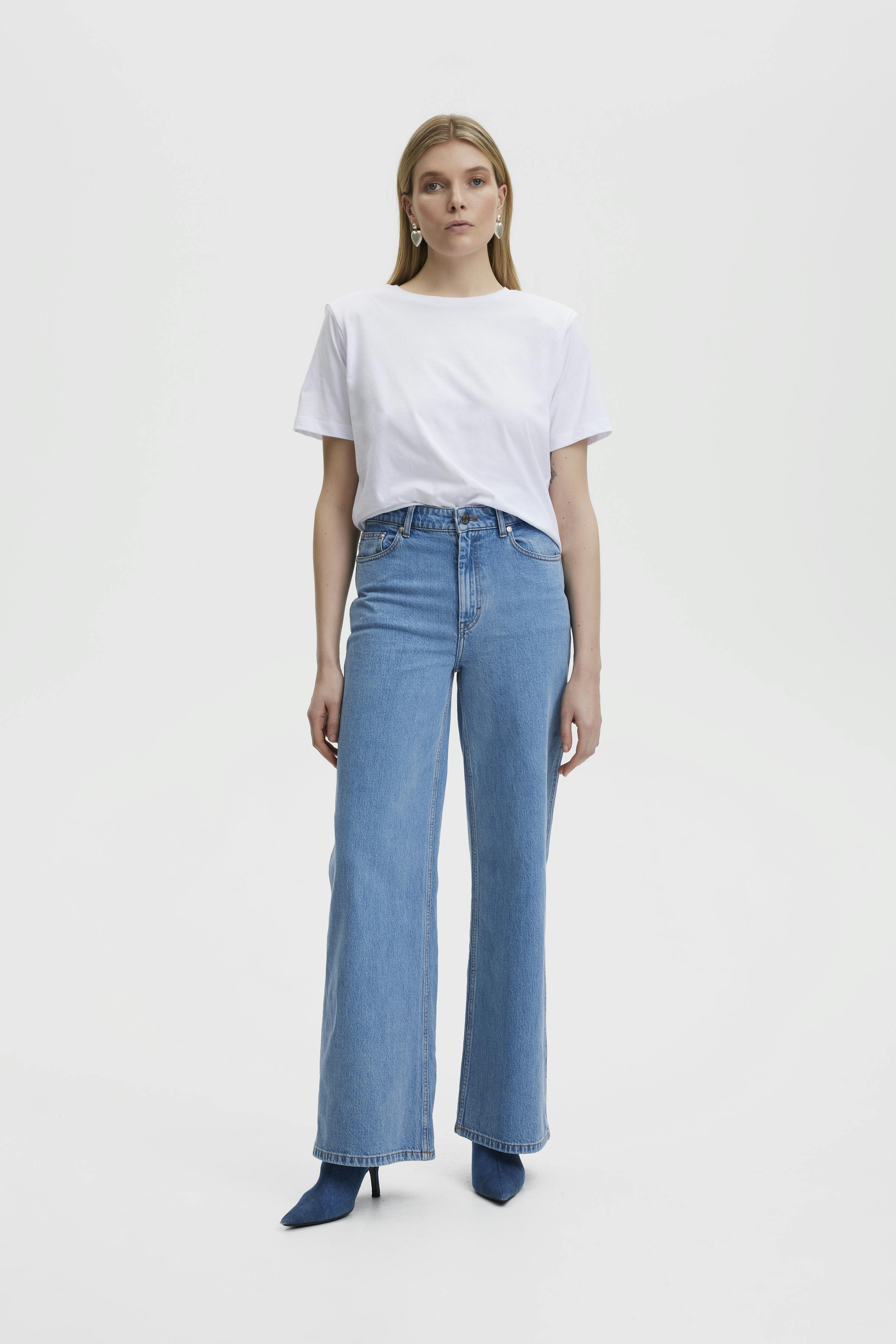 AuraGZ Jeans LOOKBOOK FRONT 10907701-104609