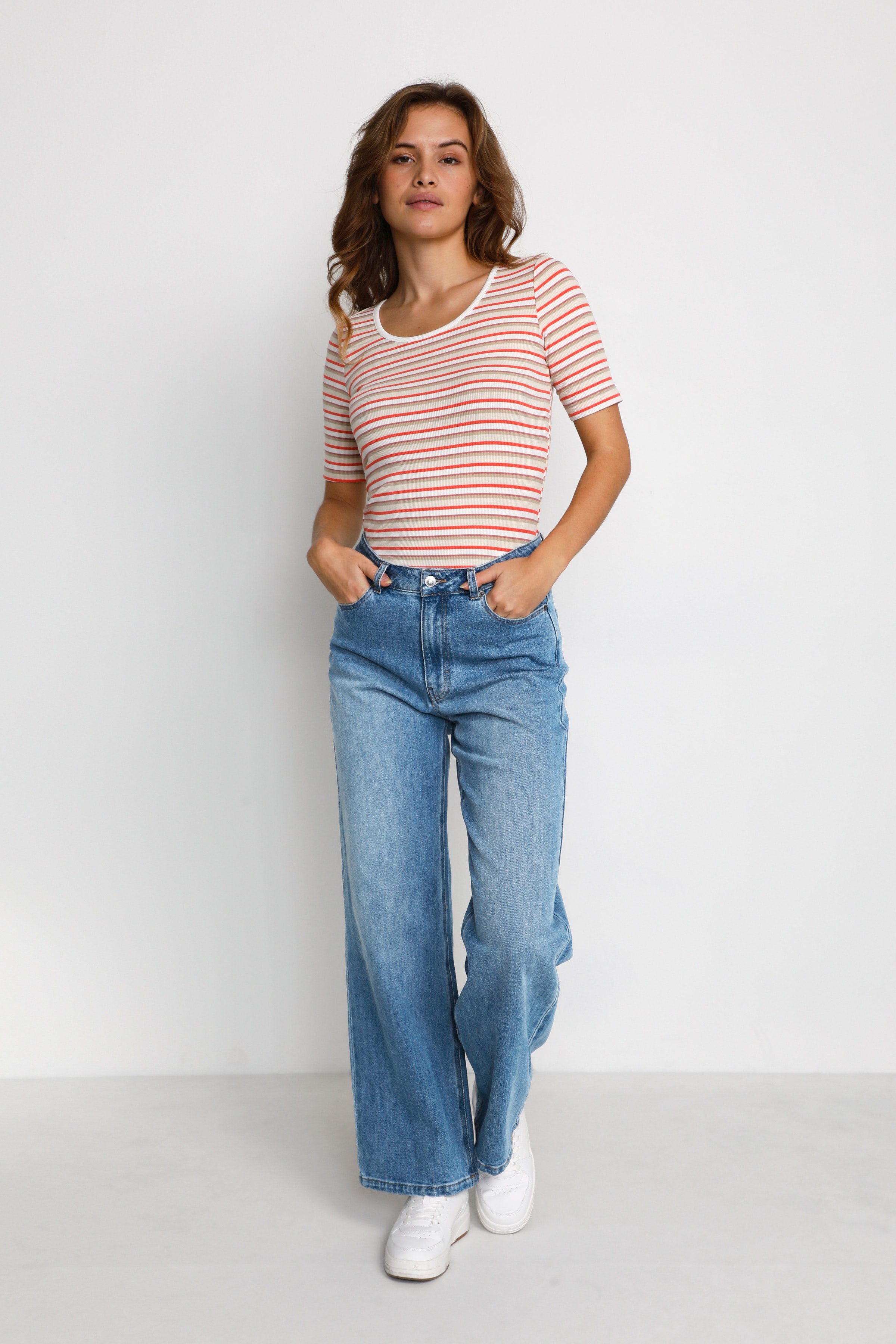 KAnico Jeans LOOKBOOK FRONT 10506252-102332