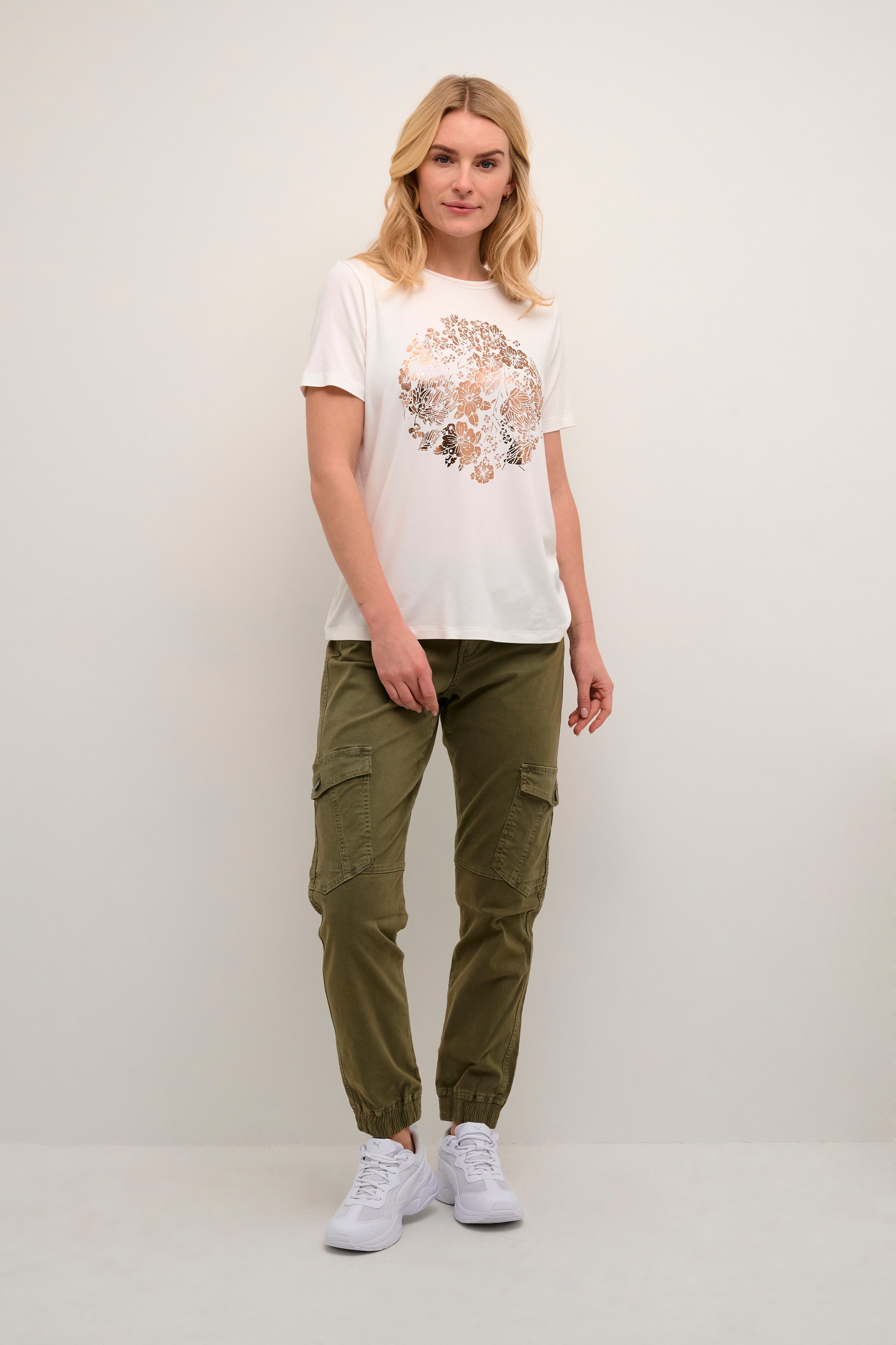 BPvelma T-shirt LOOKBOOK FRONT 10590440-110602B