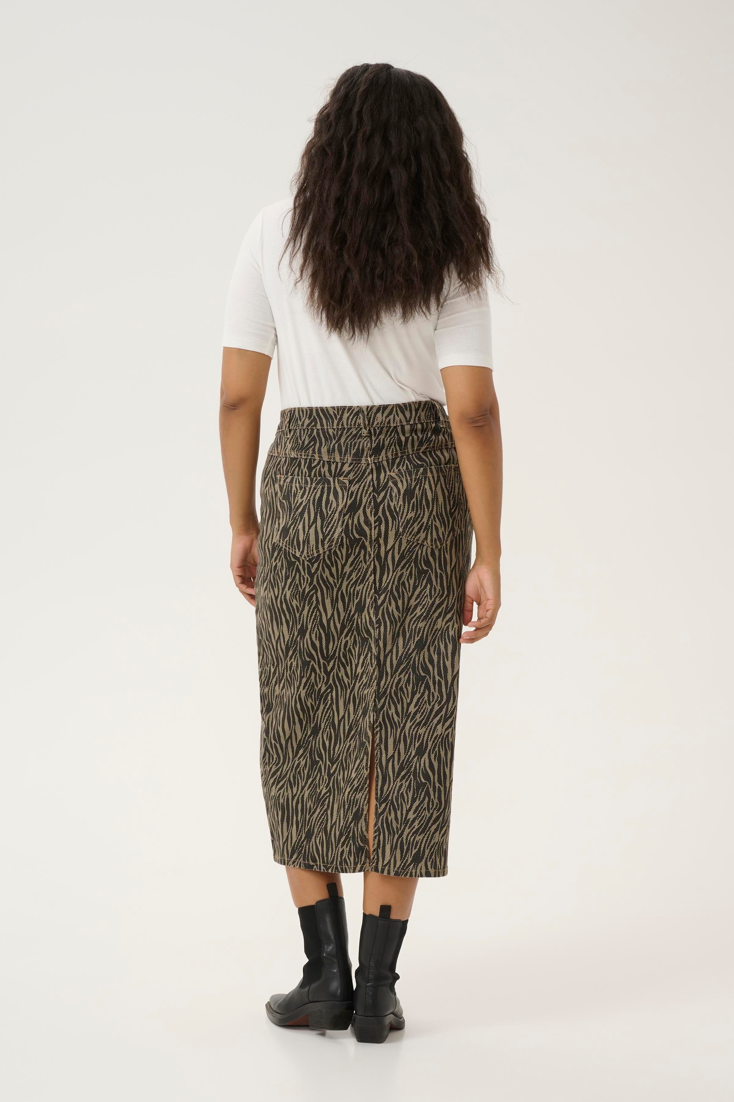 KCleonoma Skirt LOOKBOOK BACK 10583408-107719