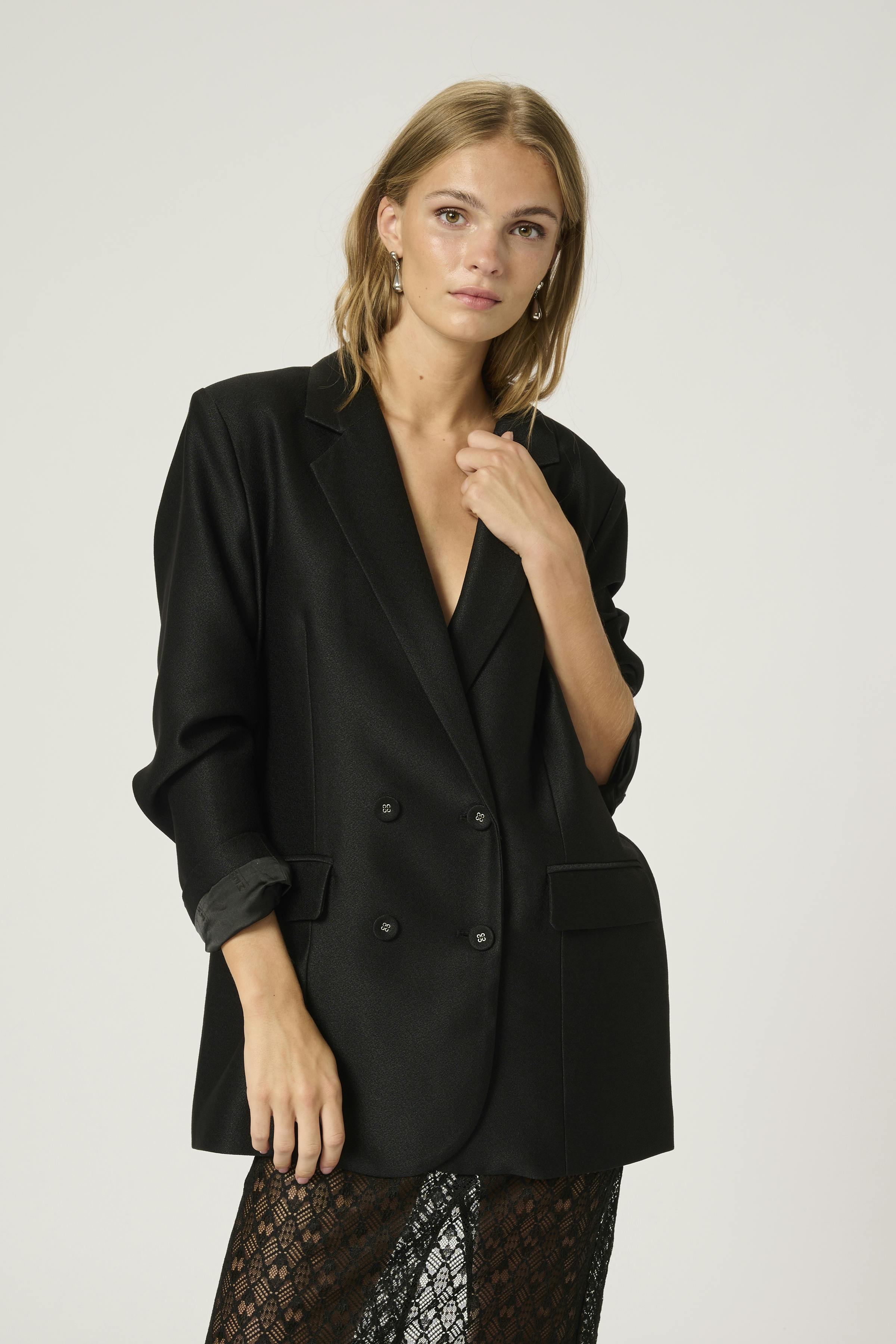 LavinaMW Blazer LOOKBOOK FRONT 10704967-100031