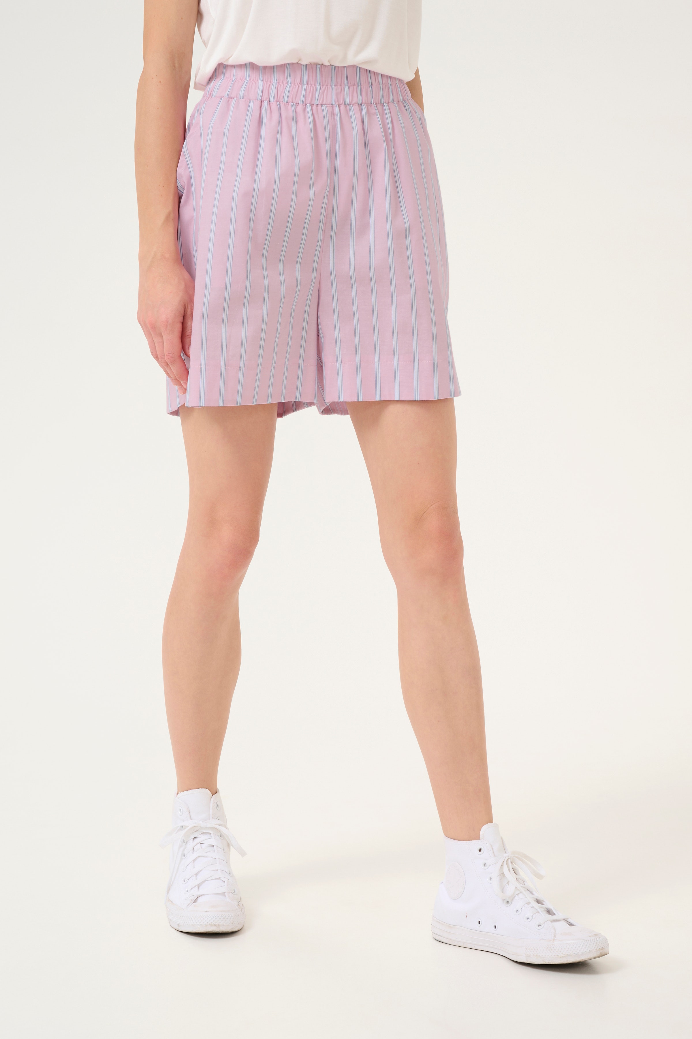 CUvelo Shorts LOOKBOOK FRONT 50111702-107190