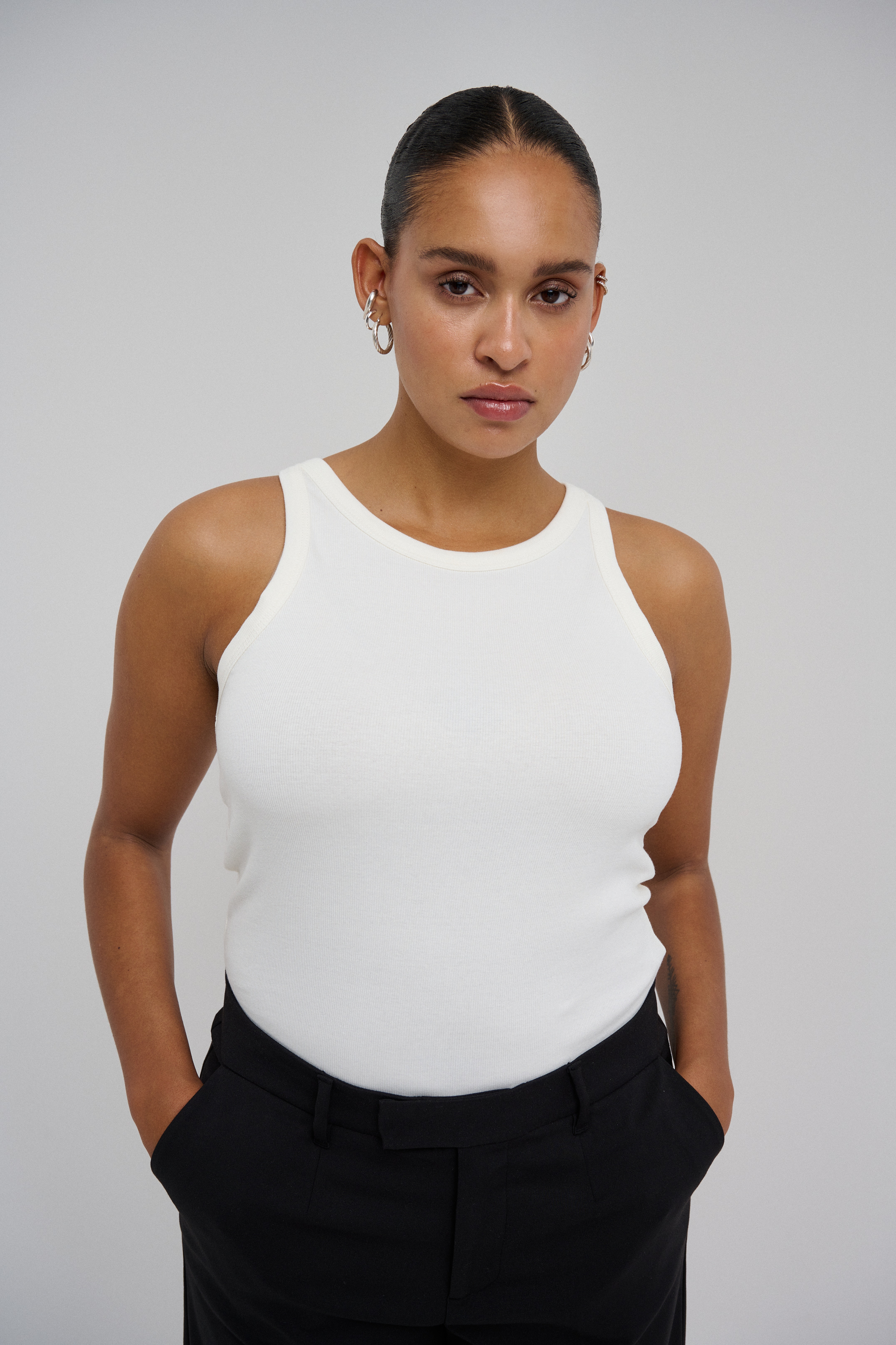 PzAllesia Top LOCATION NONE 50205504-114201
