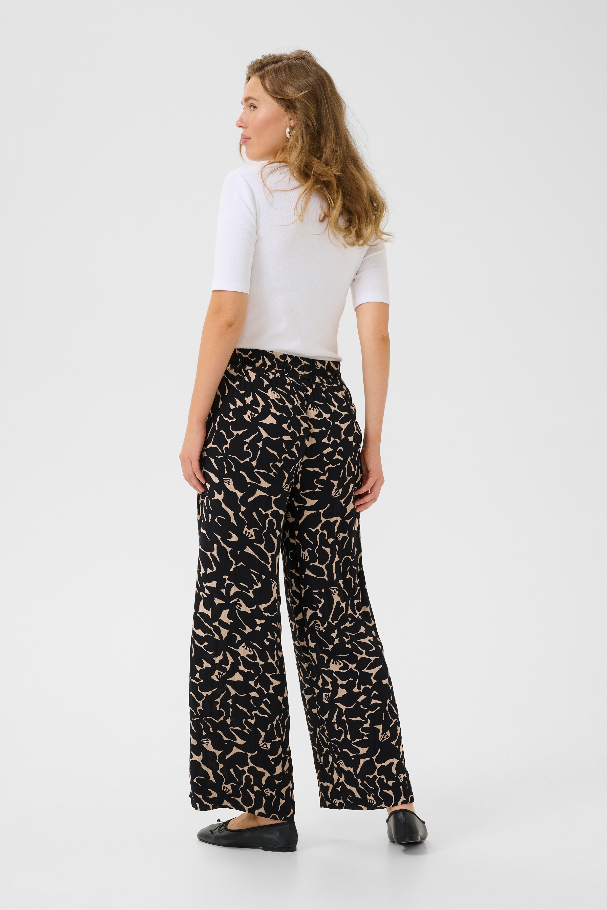 BPisabella Hose LOOKBOOK BACK 10590913-107876B