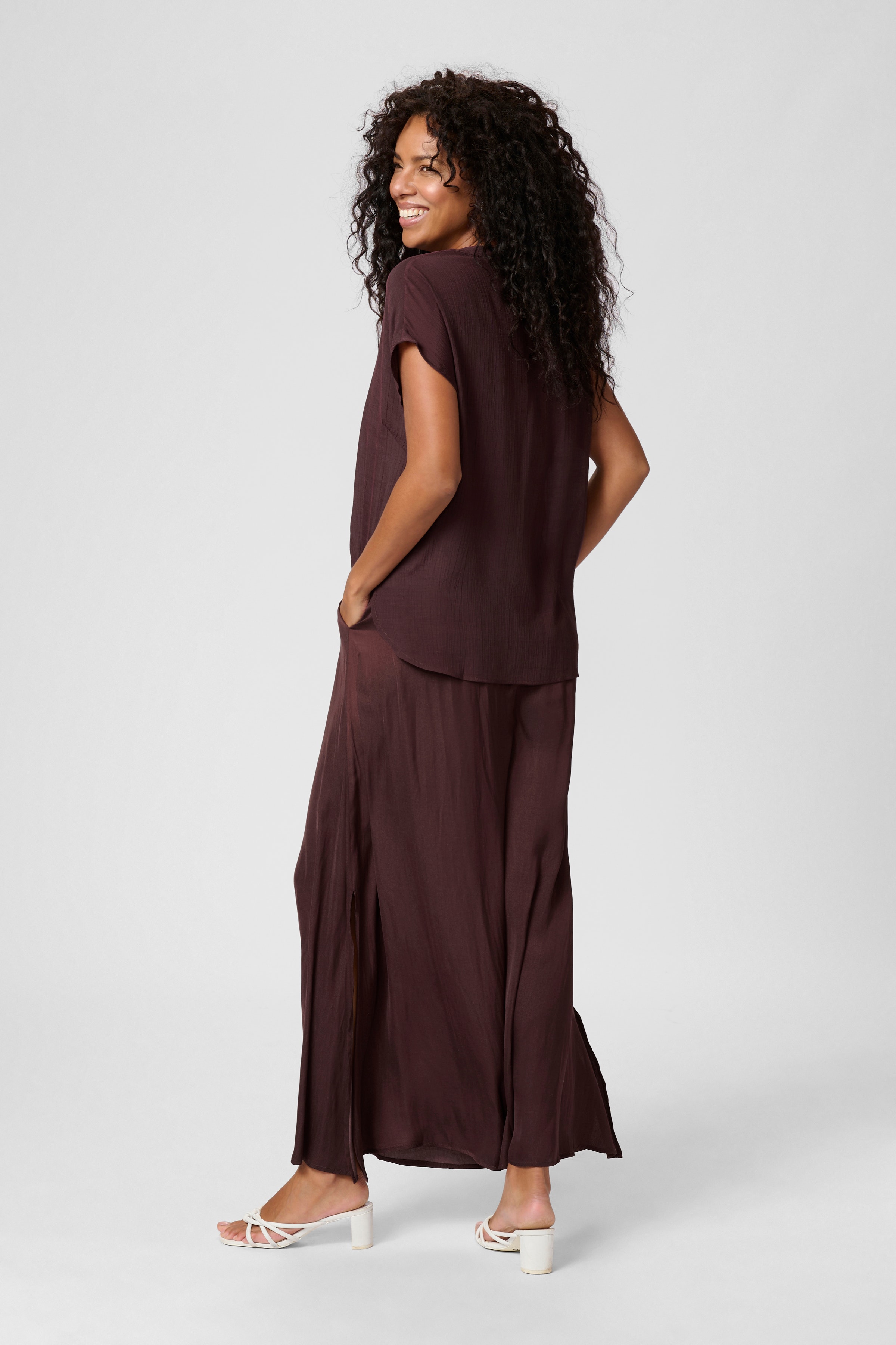 KAanja Bluse LOOKBOOK BACK 10510118-191619