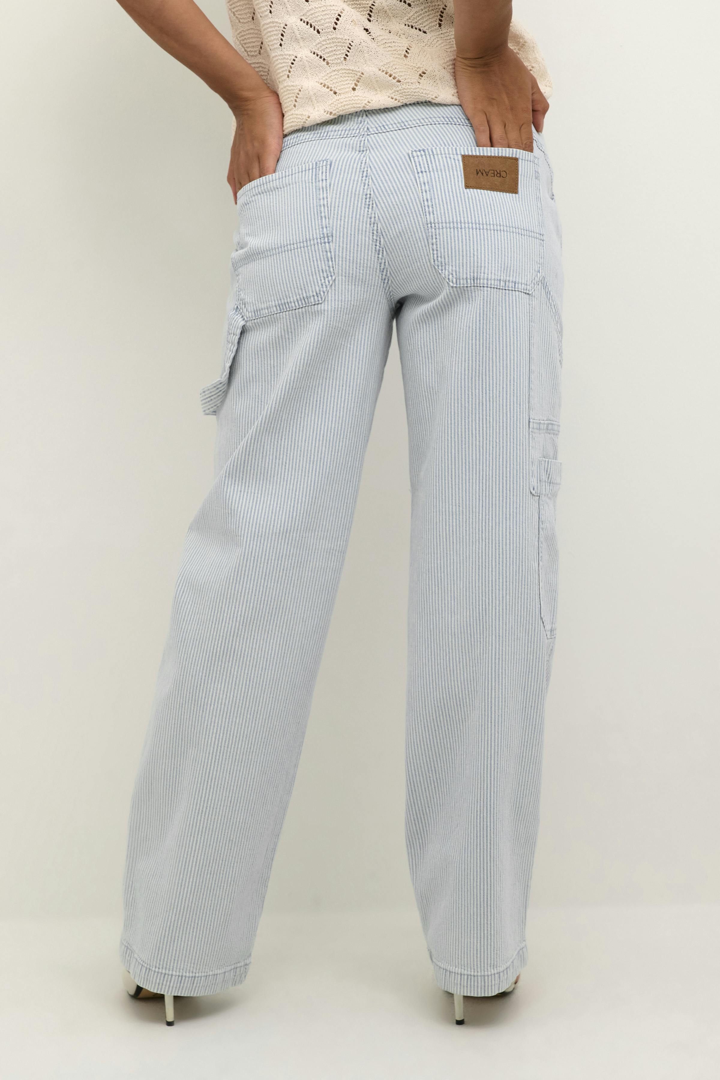 CRBethany Jeans LOOKBOOK BACK 10612279-105512