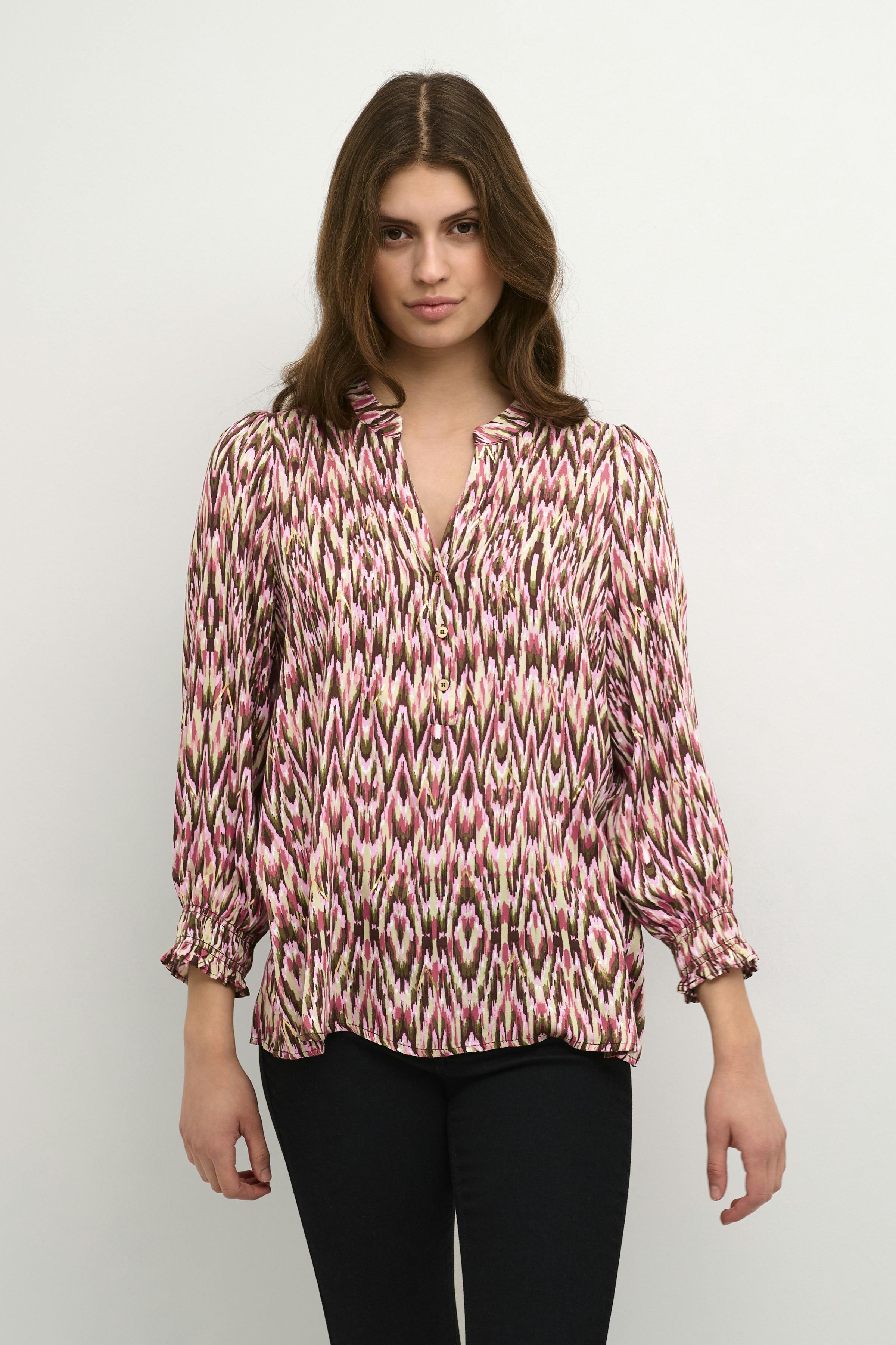 CUlola Blouse LOOKBOOK FRONT 50109896-191317