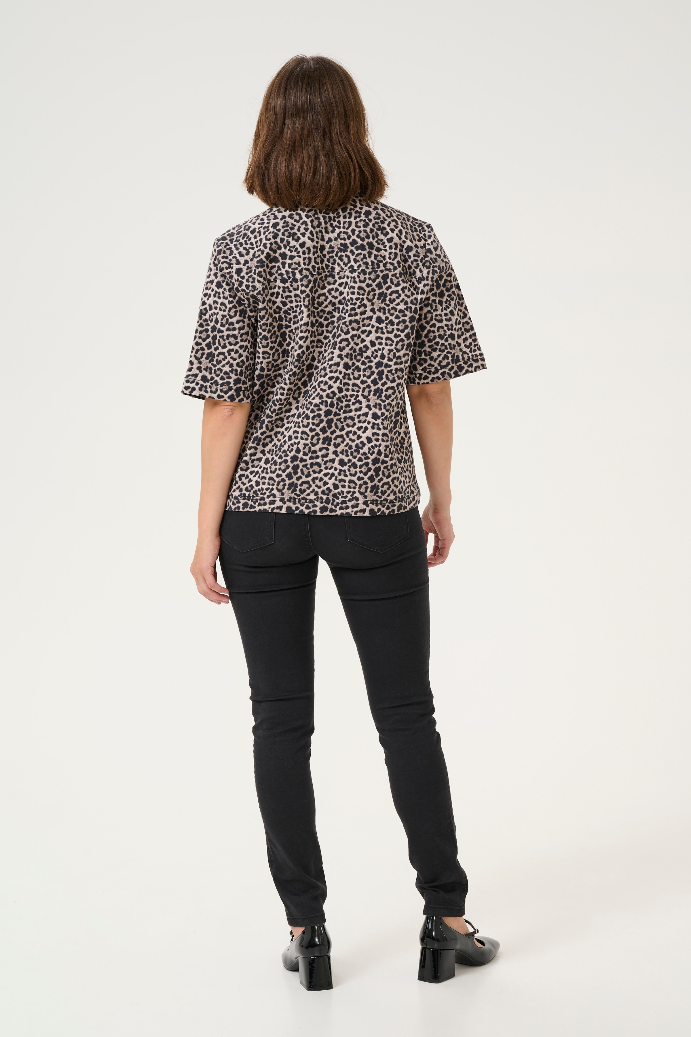 KAleonora Shirt LOOKBOOK BACK 10510030-107537