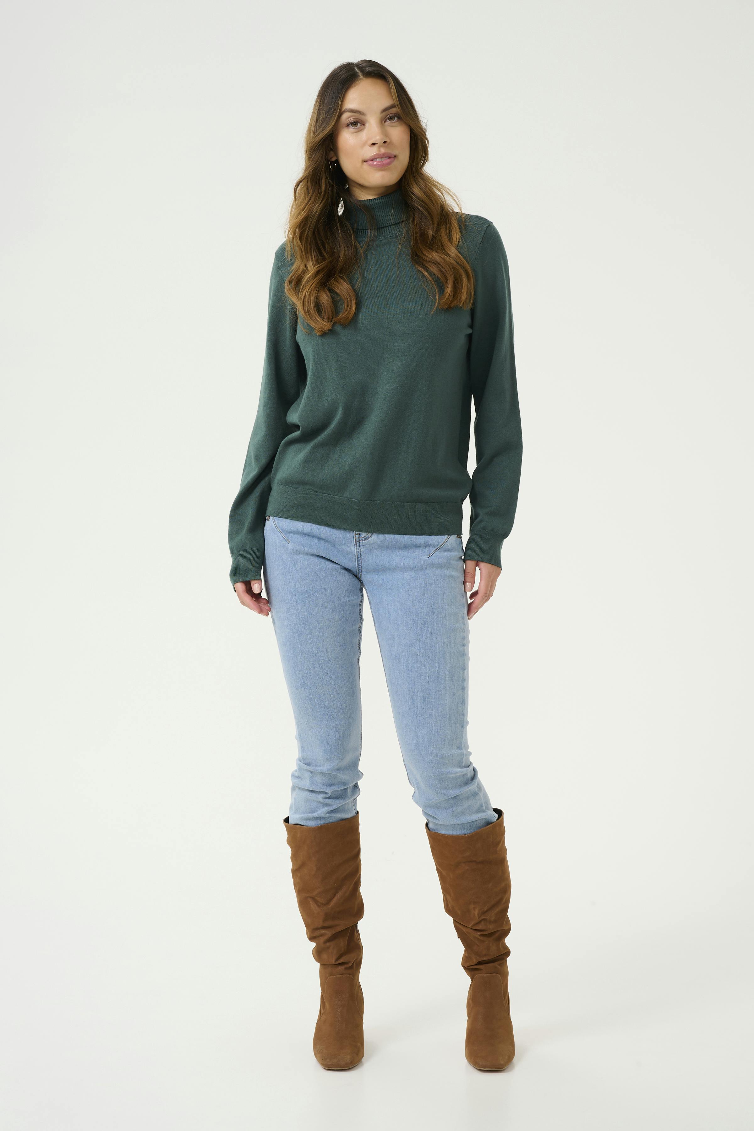 CRVillea Pullover LOOKBOOK FRONT 10612956-195320