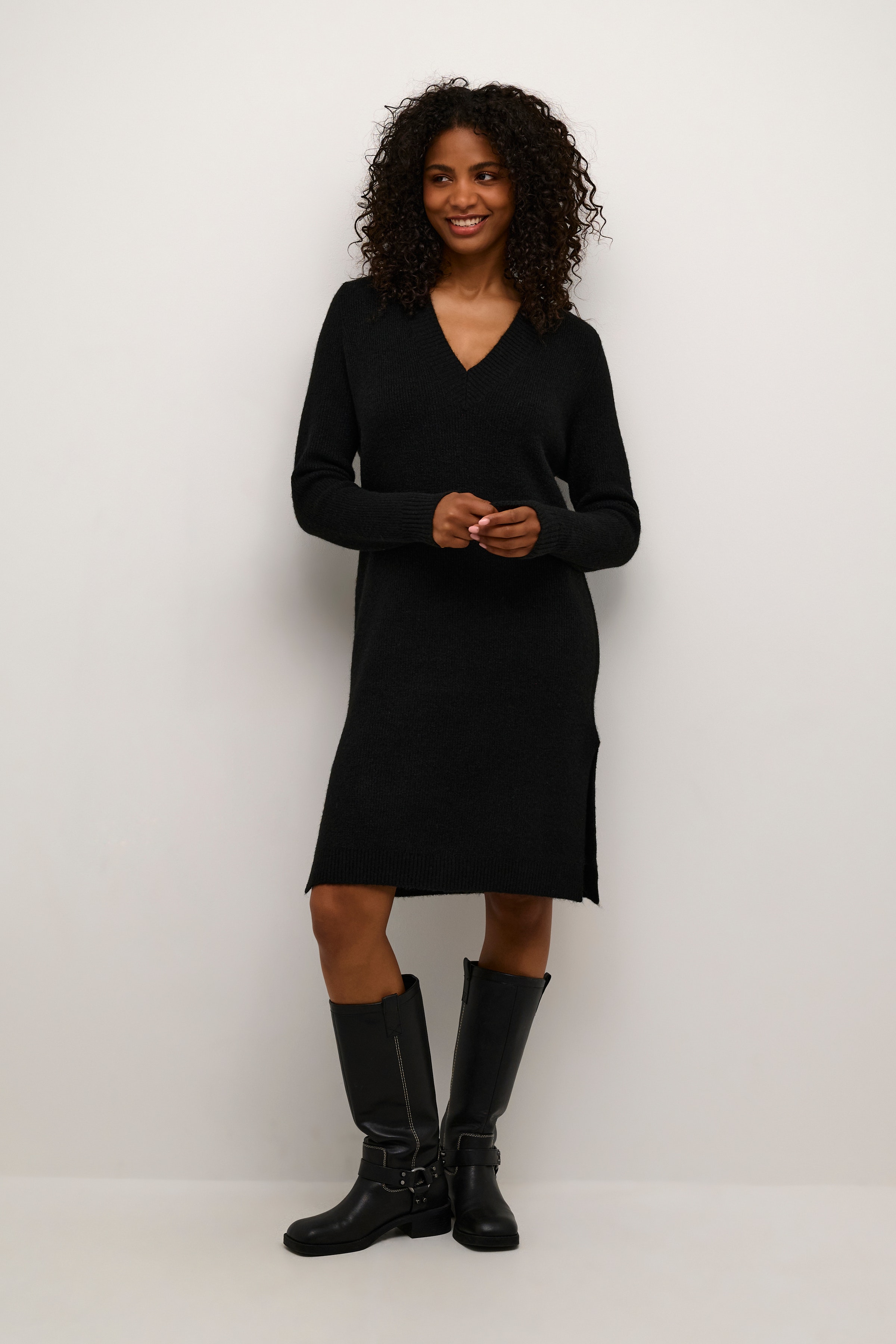 KAjuno Kjole LOOKBOOK FRONT 10509380-100121