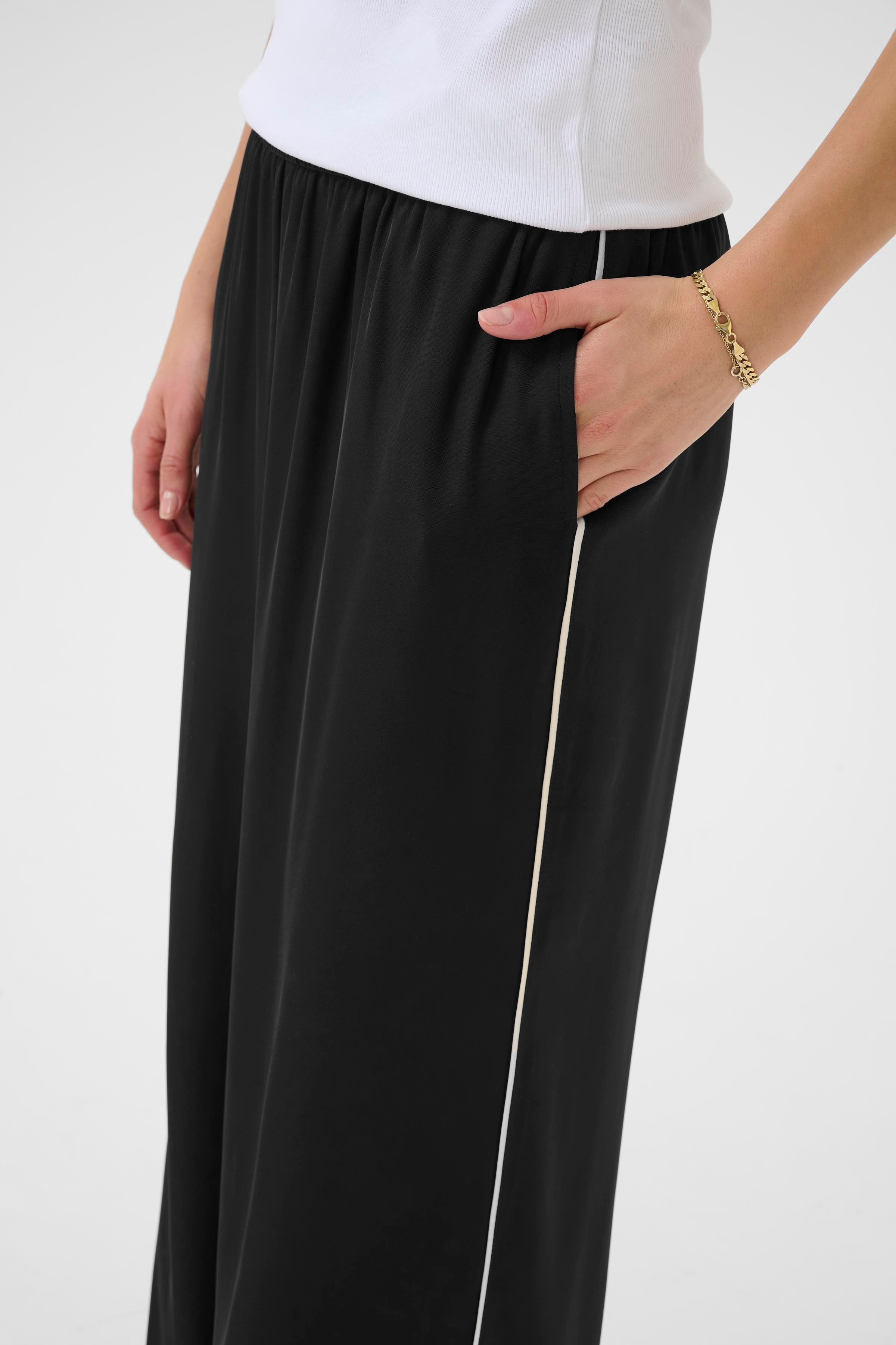 KAtessa Broek LOOKBOOK DETAIL 10510245-100121