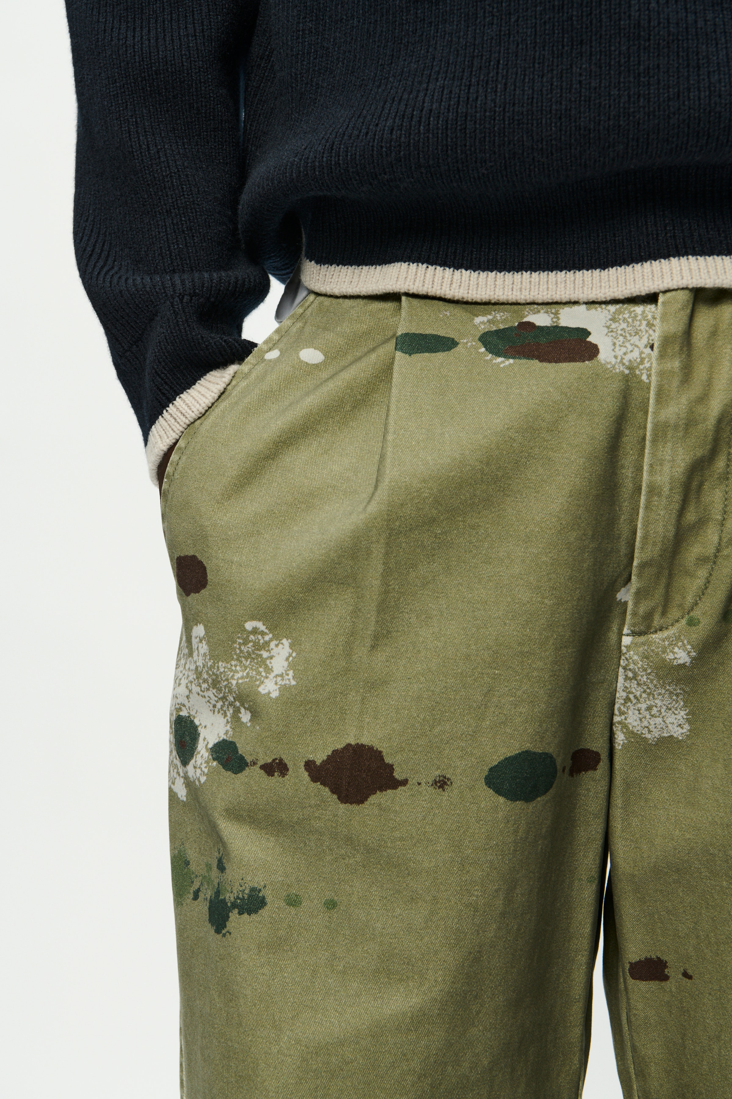 WWEthan Hose LOOKBOOK DETAIL 30251658-304302