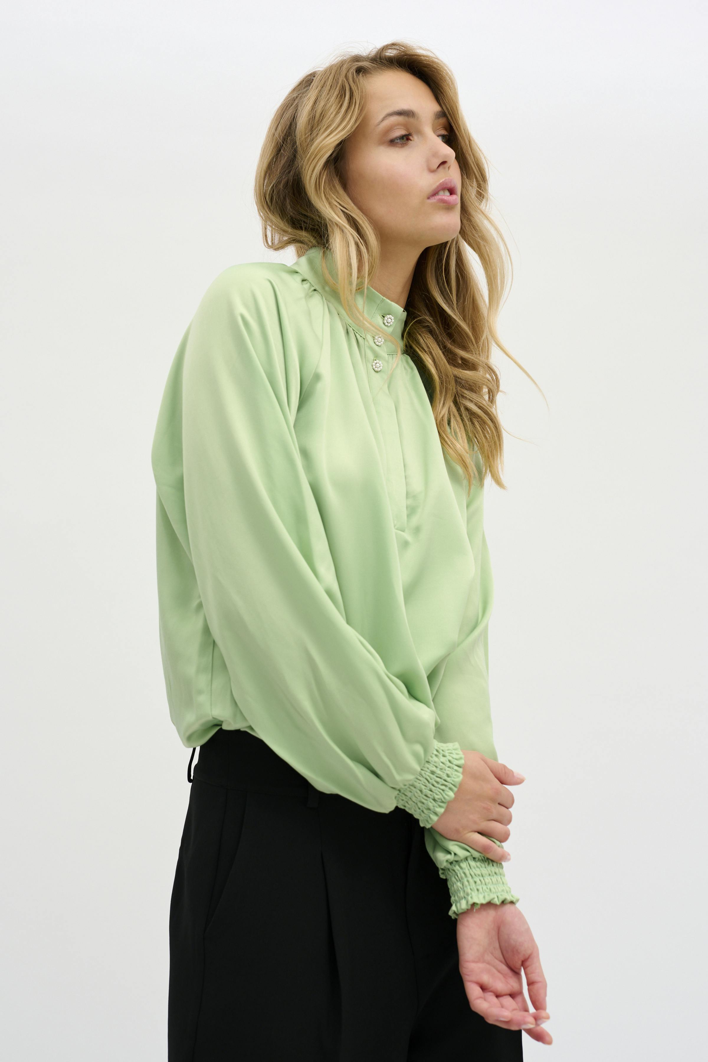 EstelleMW Blouse LOOKBOOK FRONT 10704133-140123