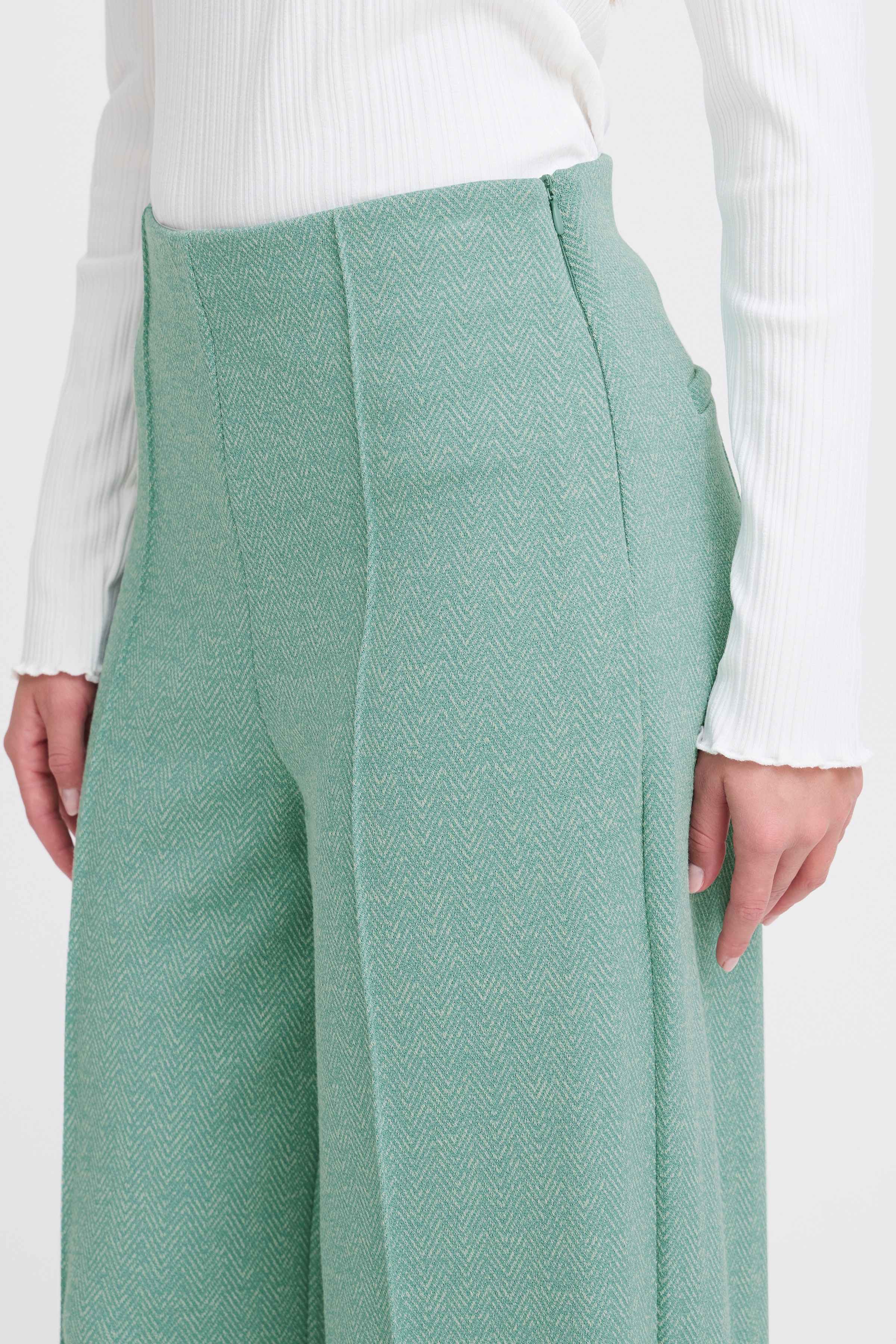 IHKATE JACQUARD Bukser LOOKBOOK DETAIL 20121602-204260