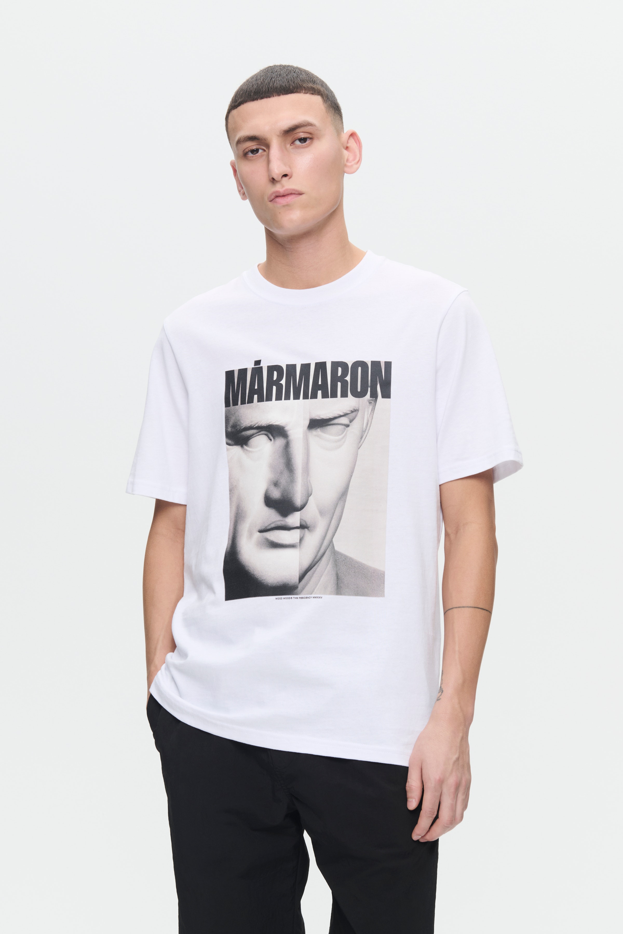 WWBobby Marmaron T-shirt LOOKBOOK FRONT 30250412-110601