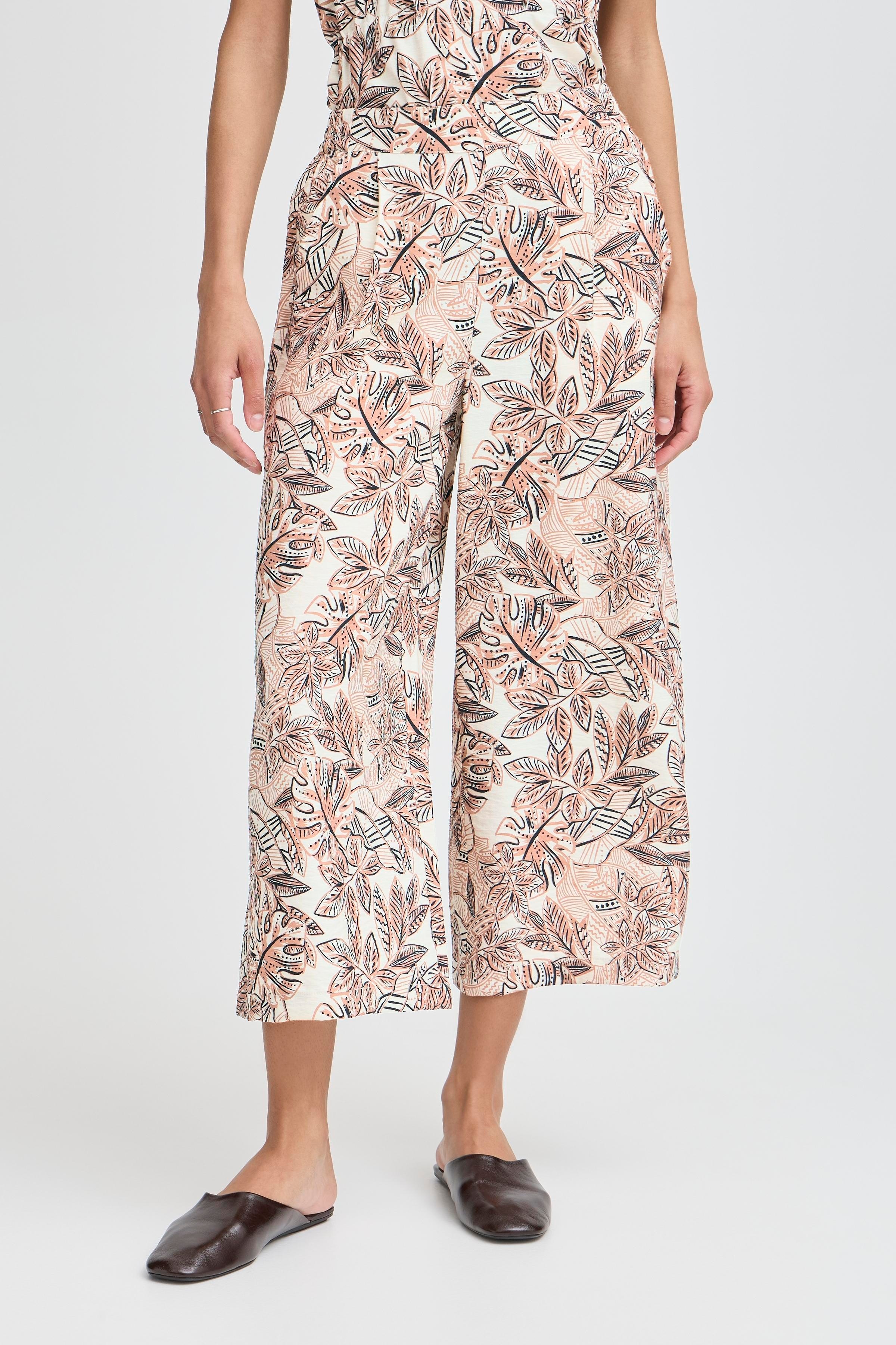 BYIBANO Hose LOOKBOOK FRONT 20816802-204736