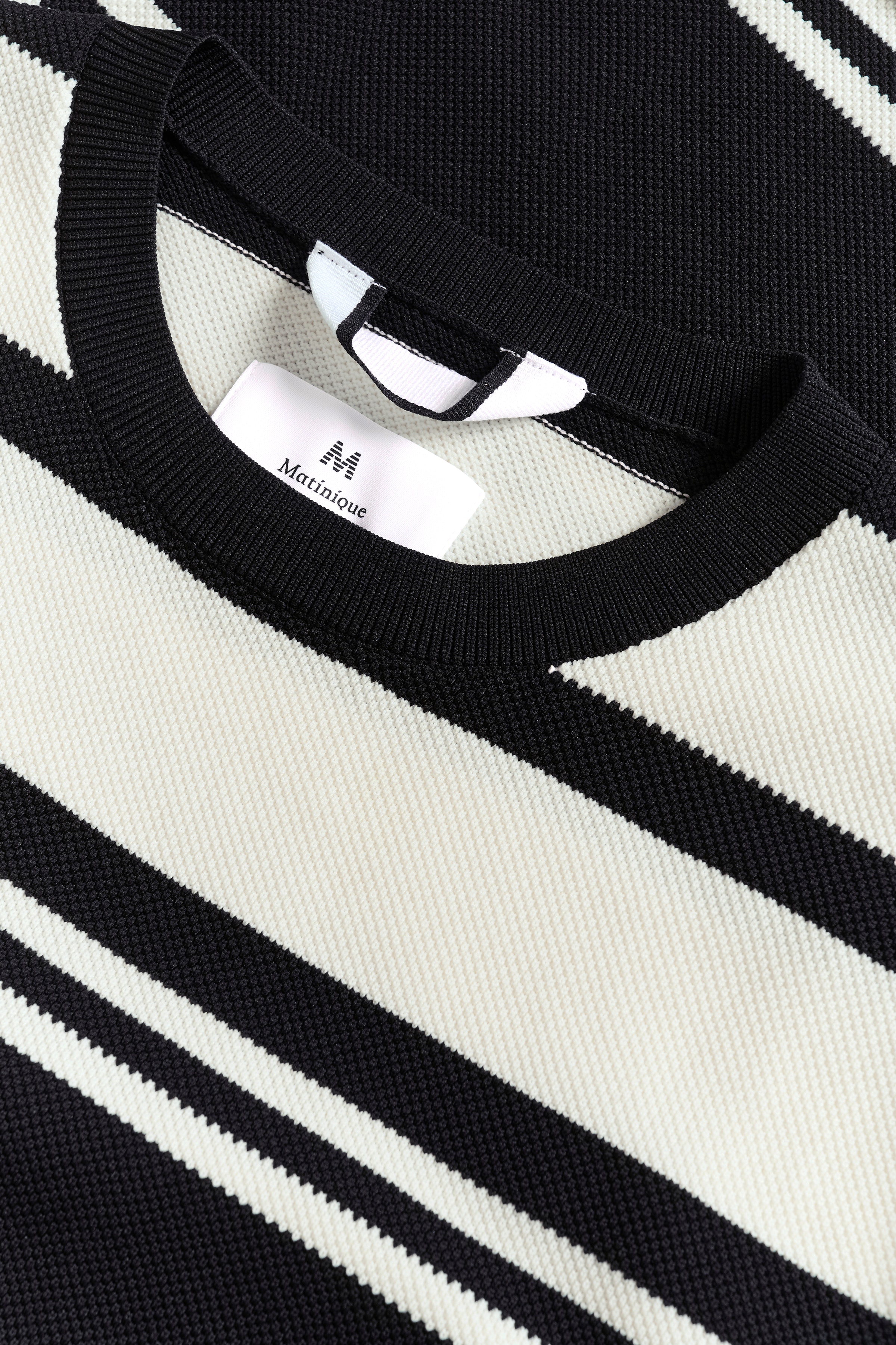 MAtrivolt Pullover PACK DETAIL 30208110-300275