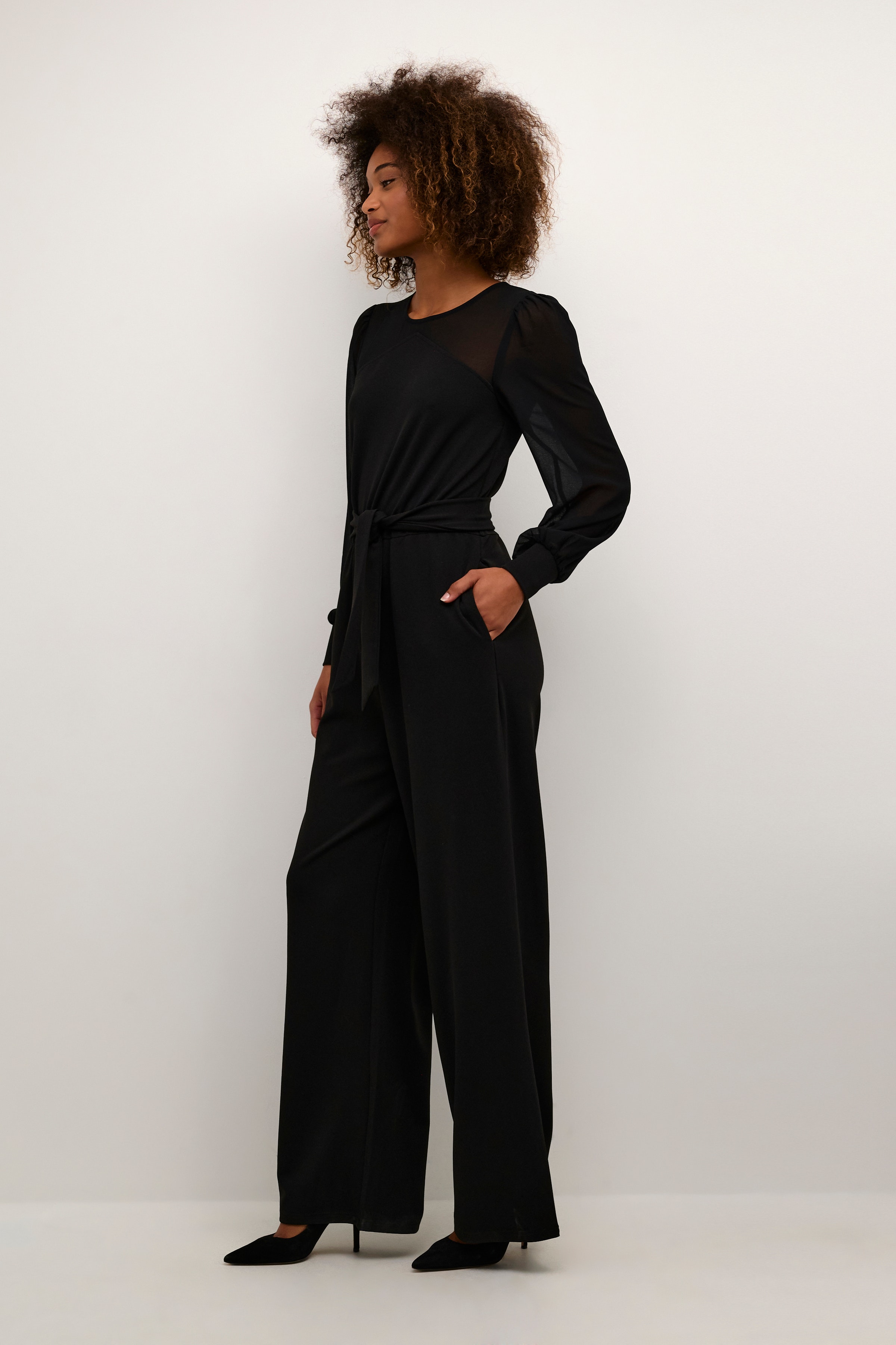 KAemily Jumpsuit LOOKBOOK FRONT 10508081-100121