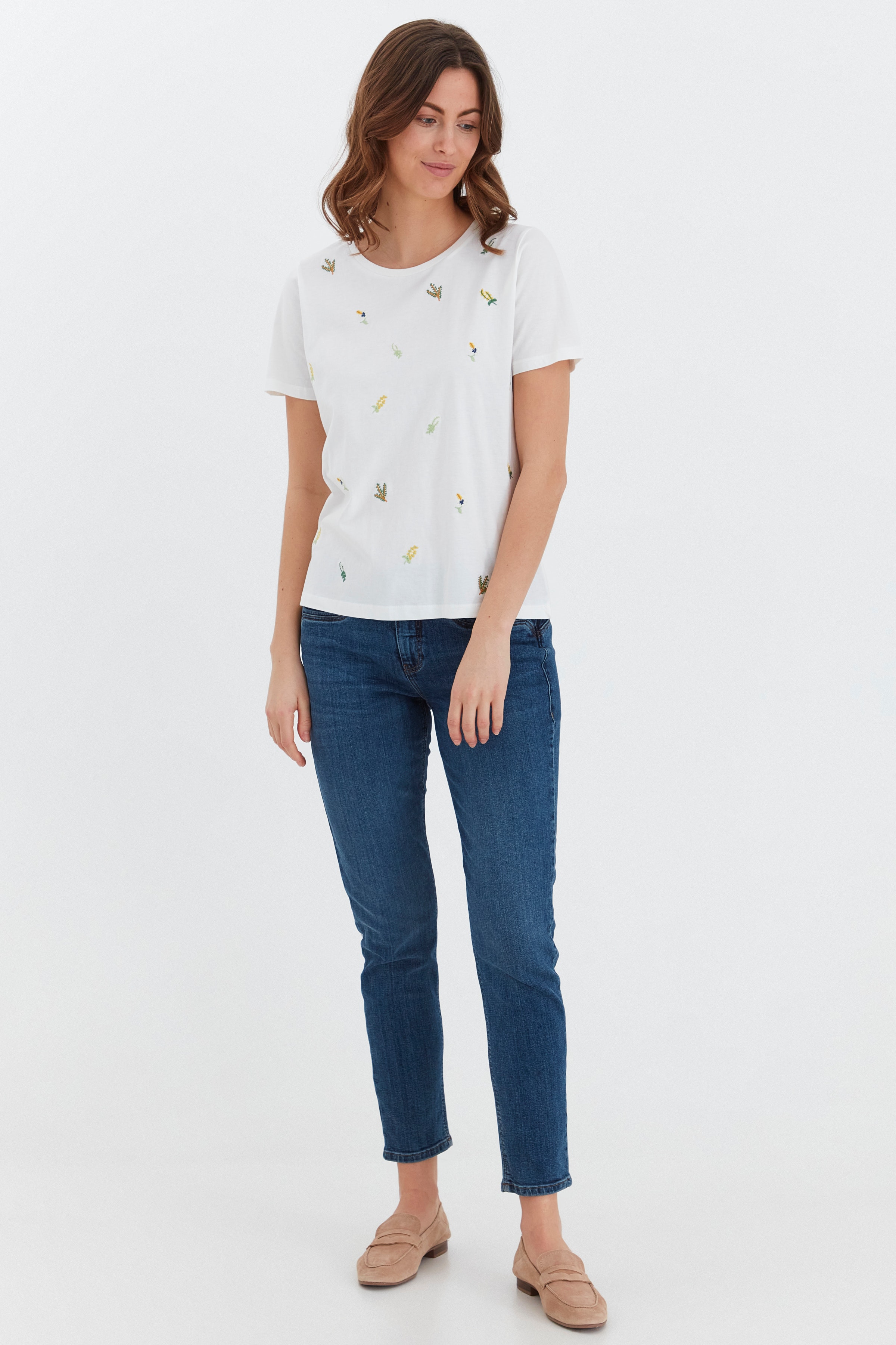 T-shirt LOOKBOOK FRONT 20609869-110602
