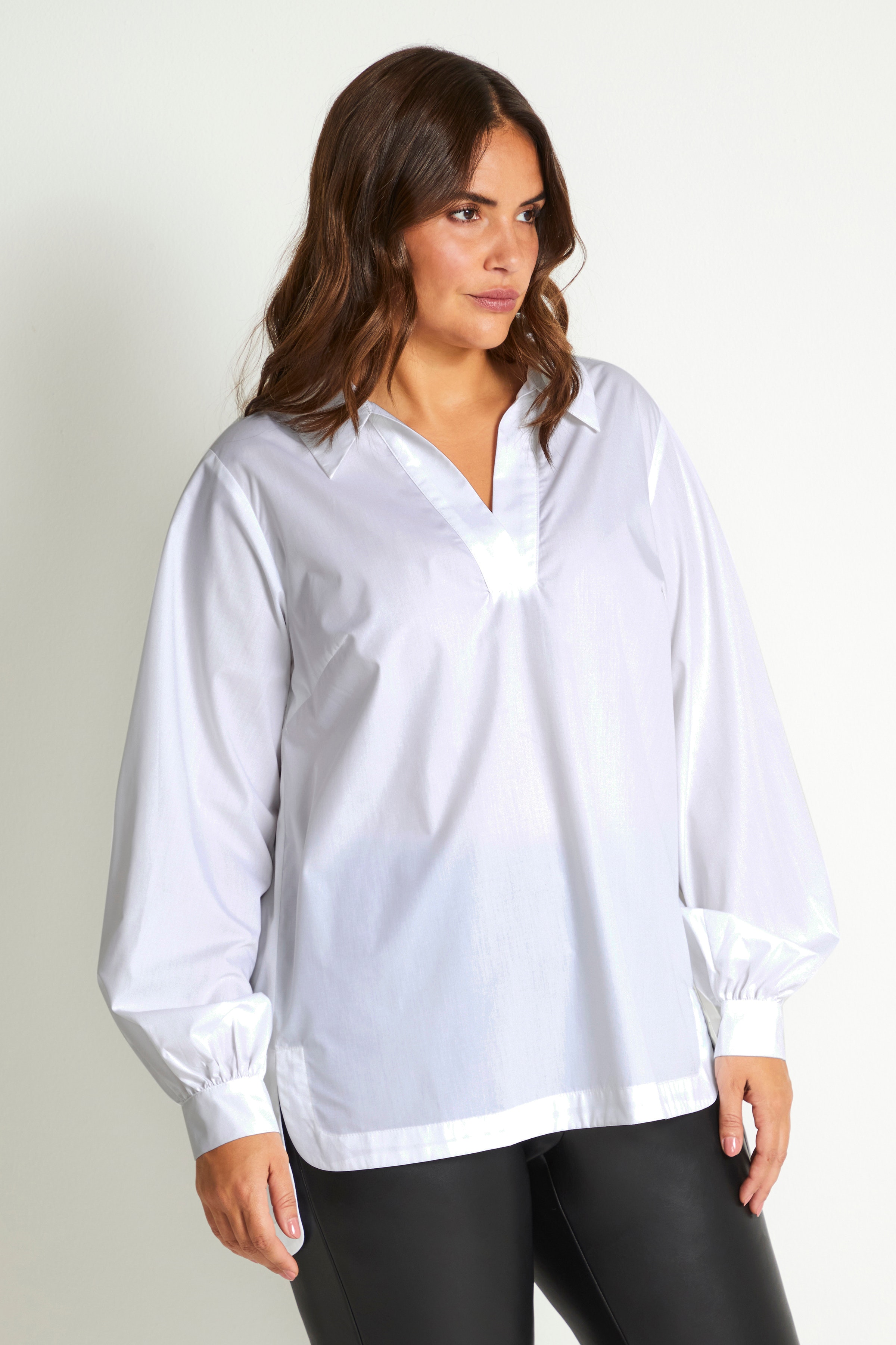 Langermet bluse LOOKBOOK FRONT 10580421-110601