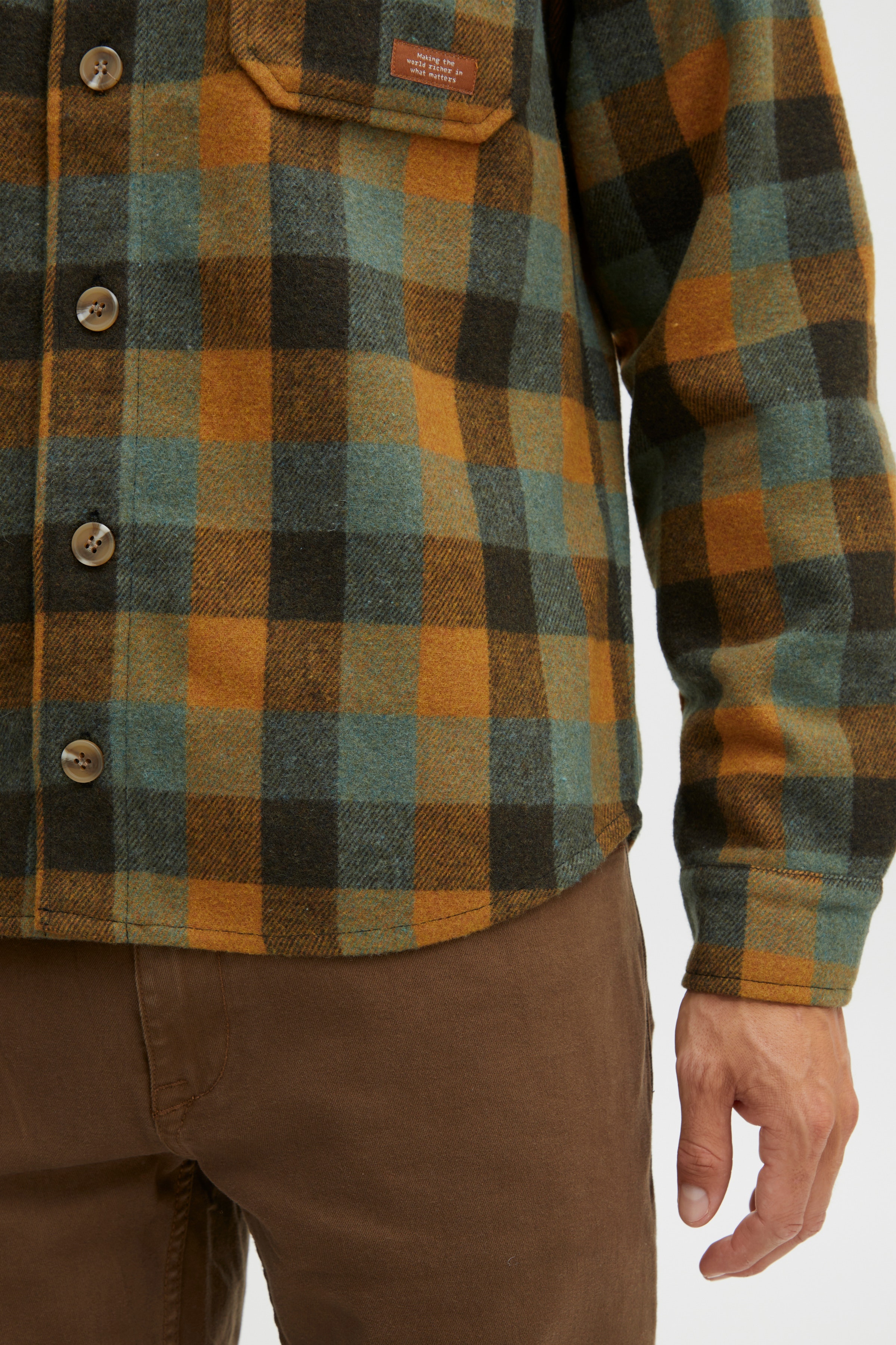 Outerwear LOOKBOOK DETAIL 20714708-190617