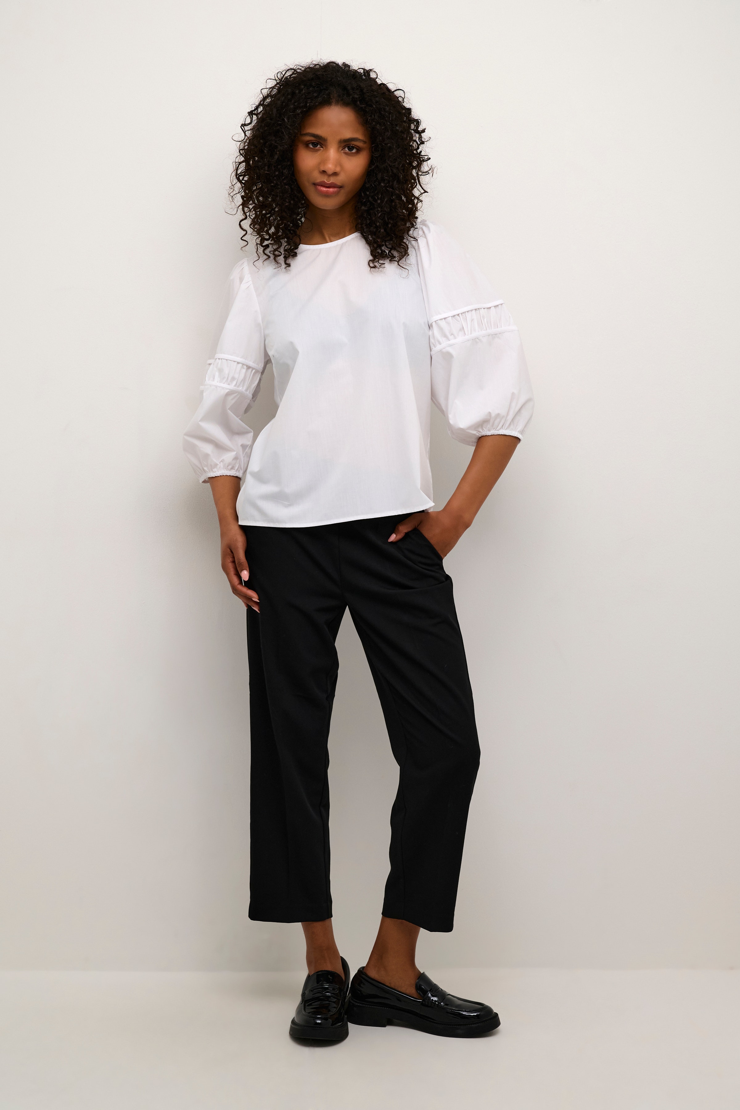 KAemma Bluse LOOKBOOK FRONT 10509425-110601